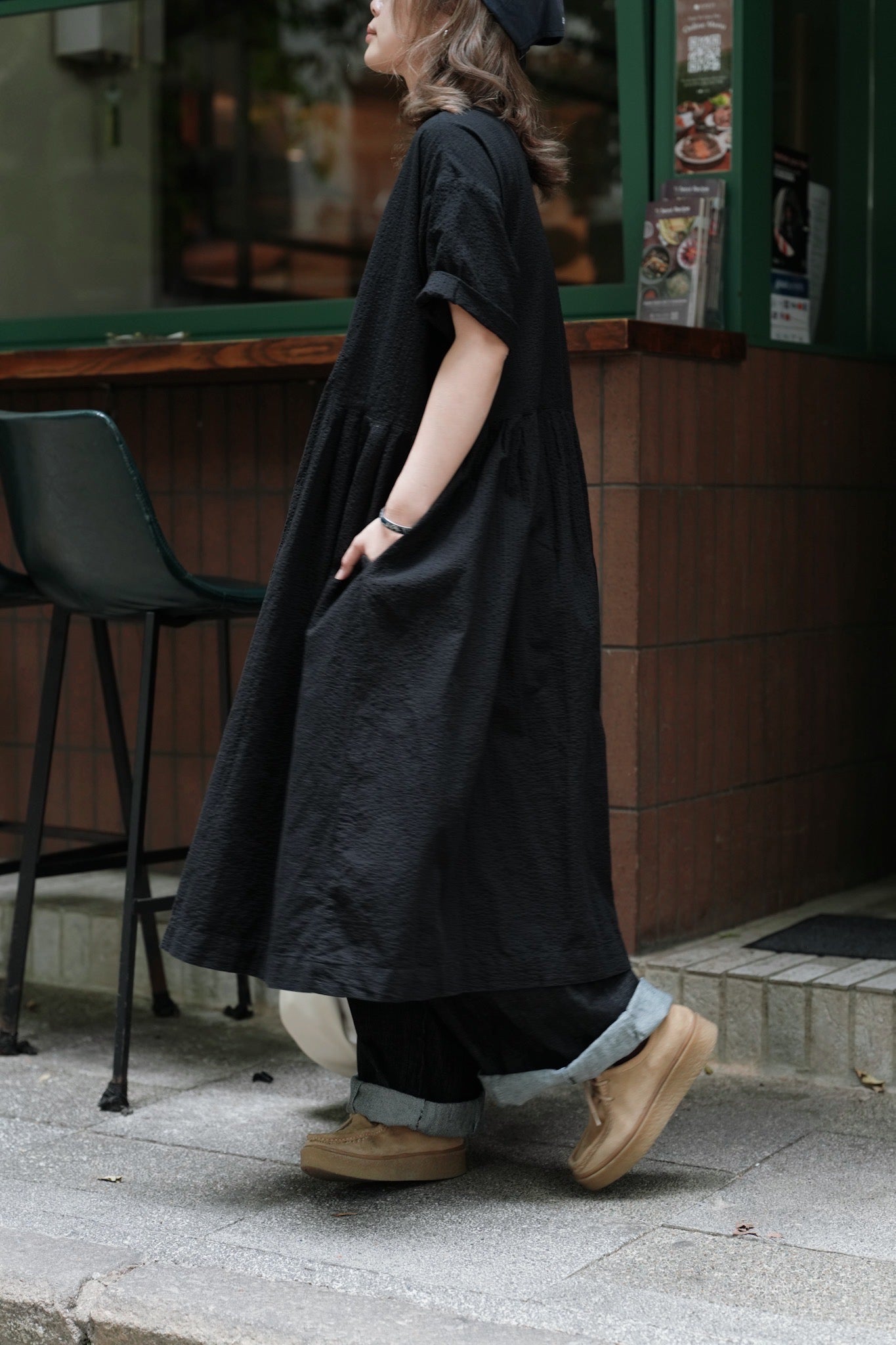 CA689 HITOMI V-NECK SEERSUCKER DRESS