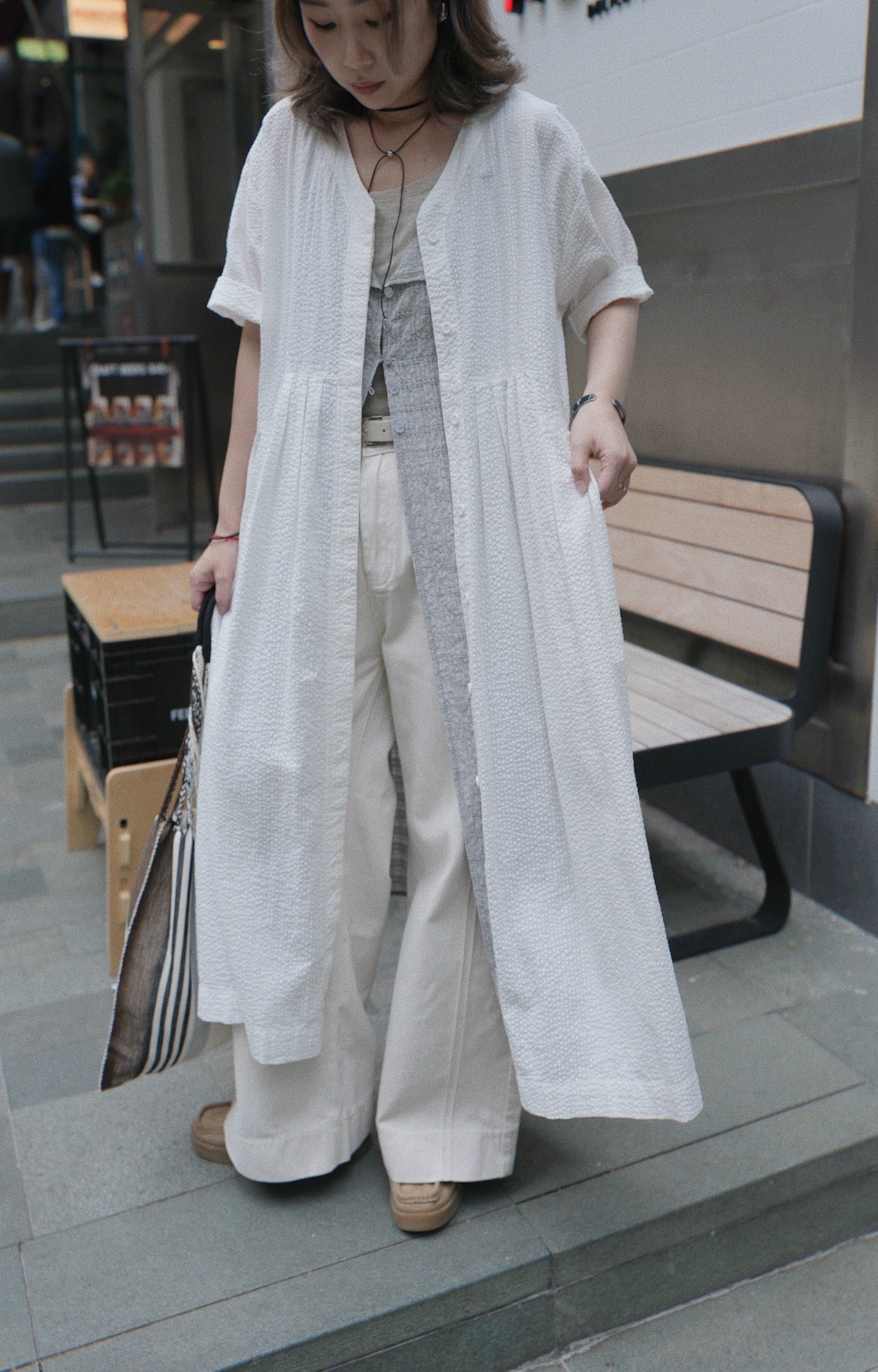 CA689 HITOMI V-NECK SEERSUCKER DRESS