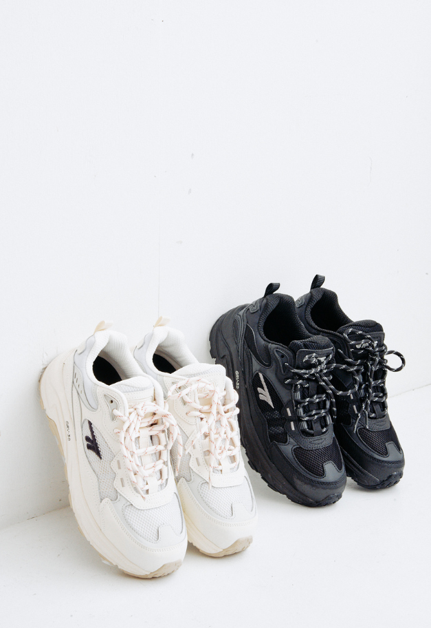 HI-TEC EASTEND WP Hiking Waterproof Sneakers