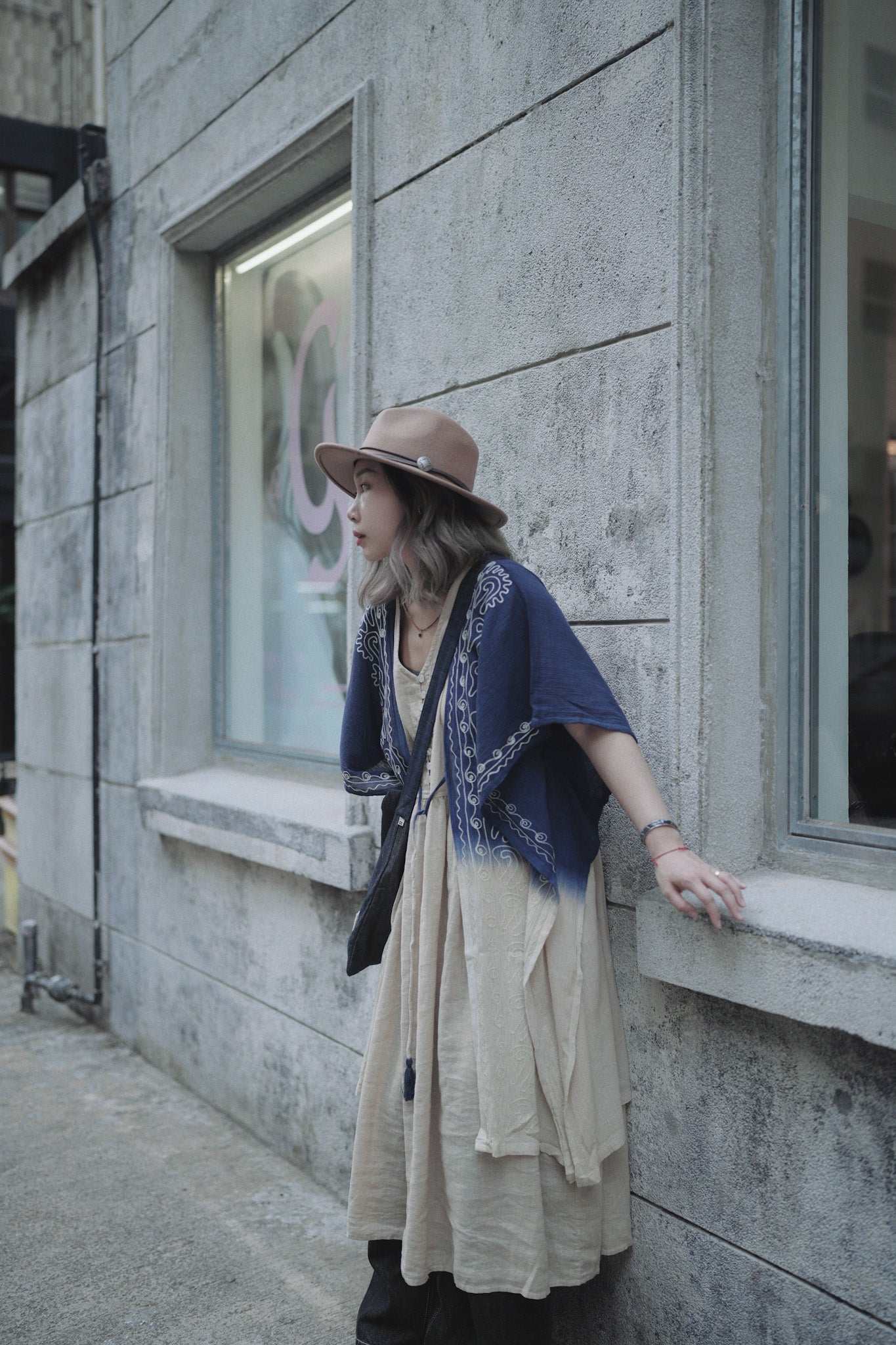 NA378 Embroidered Gradient Cardigan
