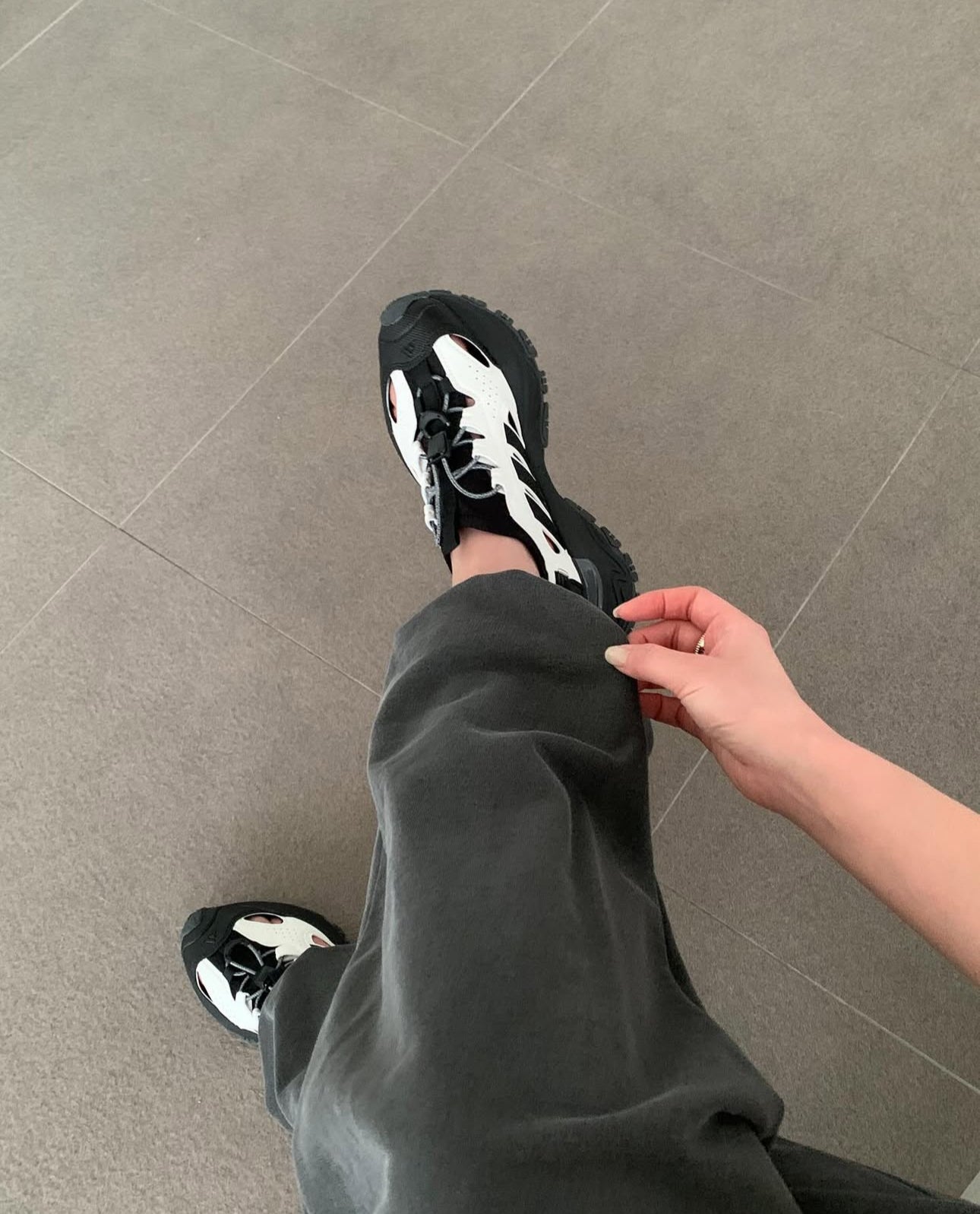 ADIDAS - SNEAKER SANDALS / BEACH FLIP-FLOPS
