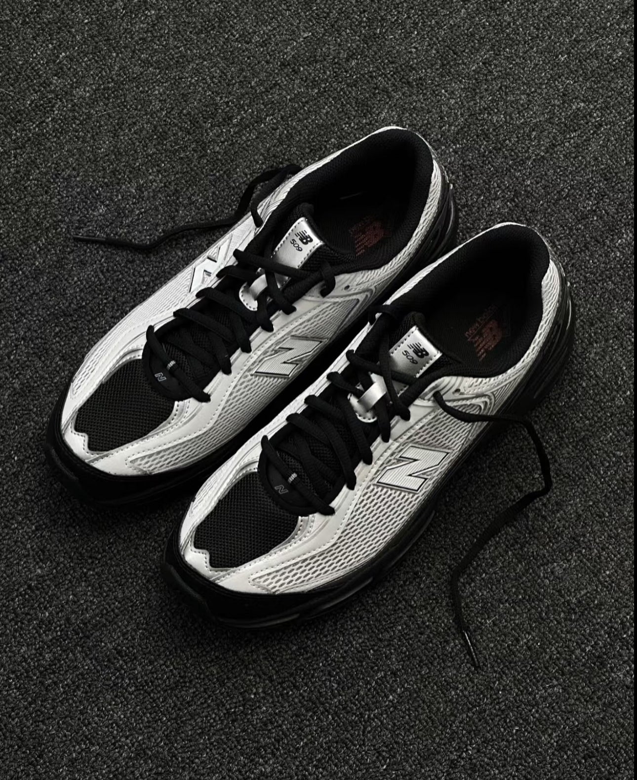 NEW BALANCE 509 爆紅熱賣!