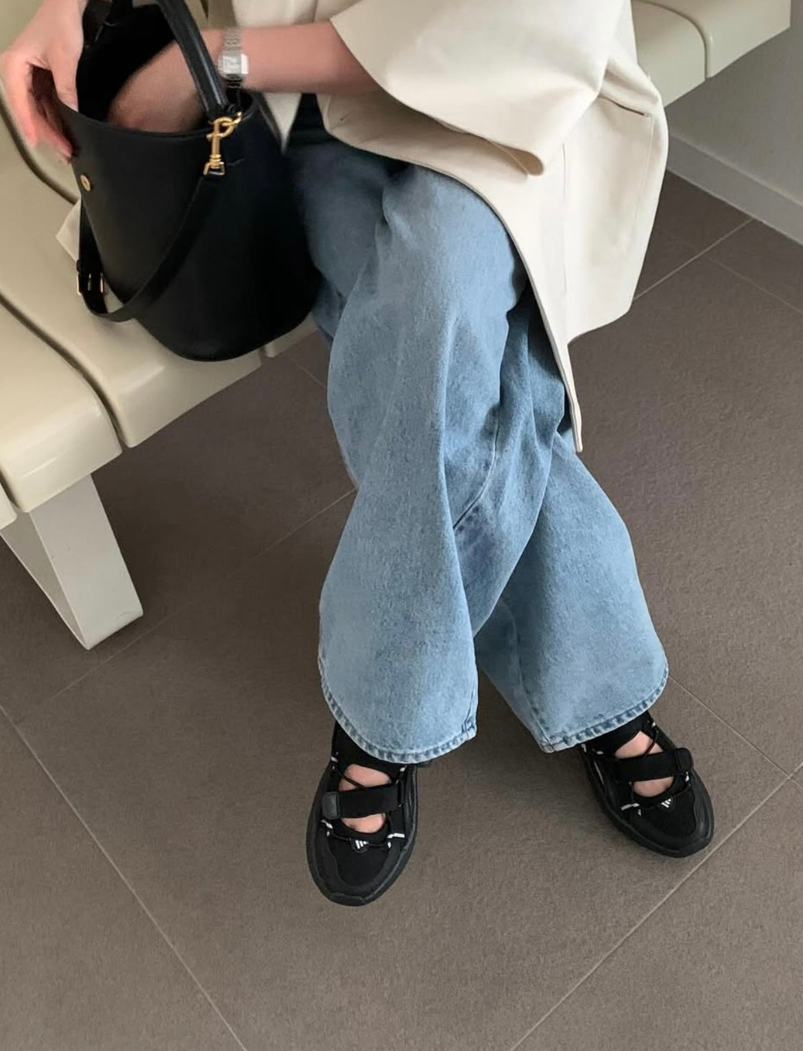 ADIDAS OZWAVE SANDALS