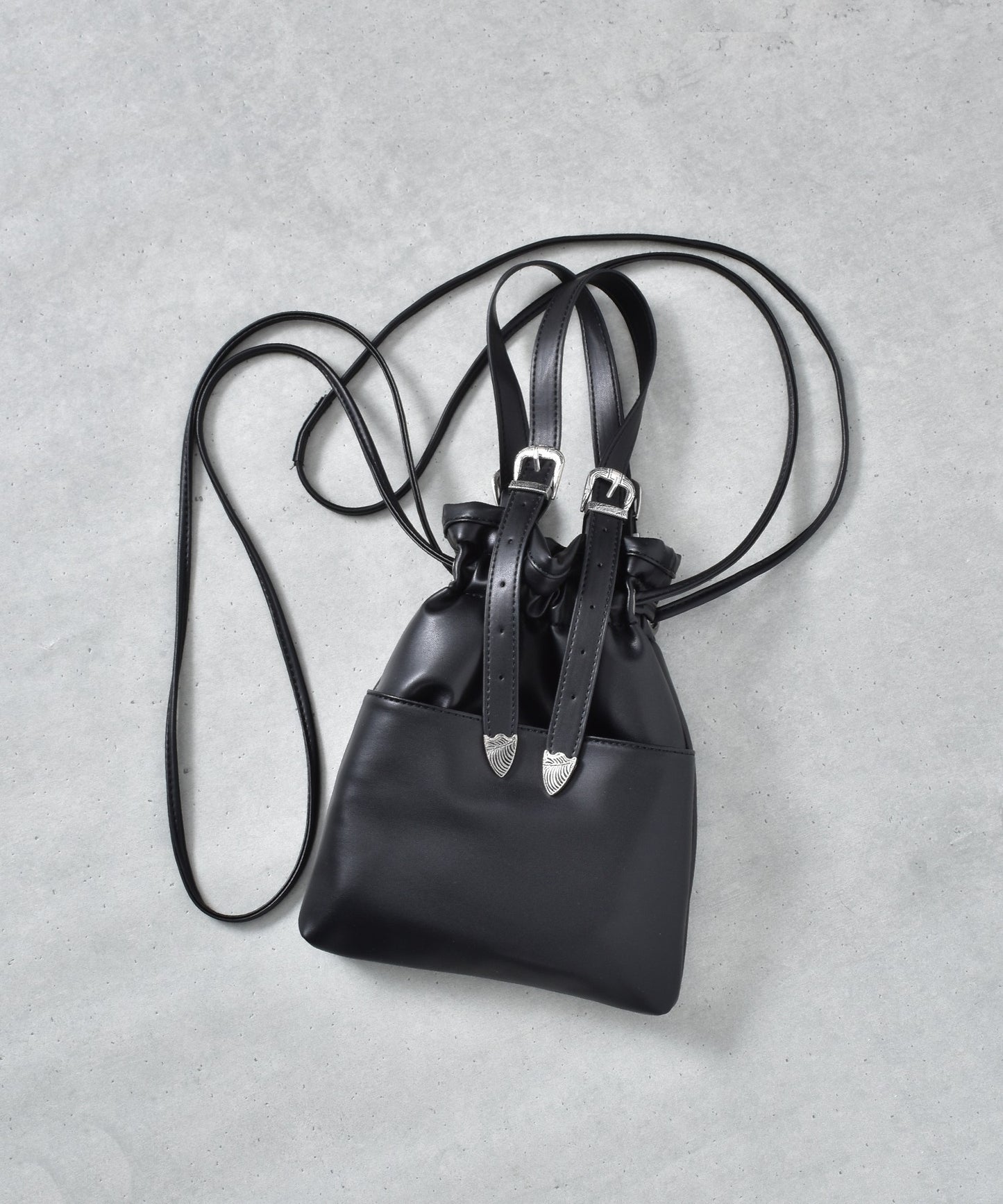 🇯🇵CONCHO BUCKLE BELT SHOULDER BAG