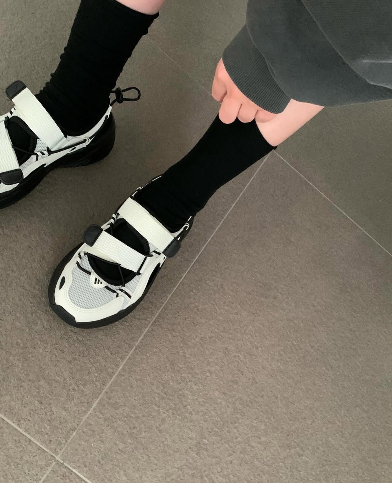 ADIDAS OZWAVE SANDALS