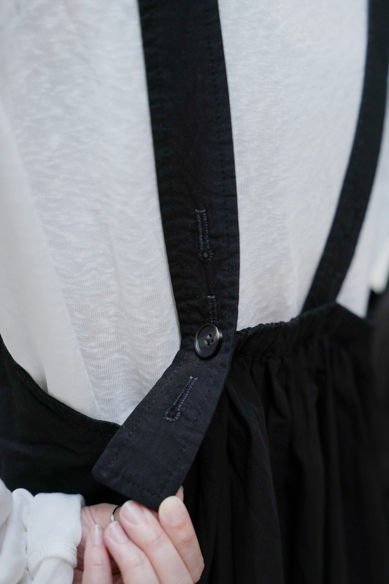 NA453 PLEATED OVERALL JUPMER DRESS