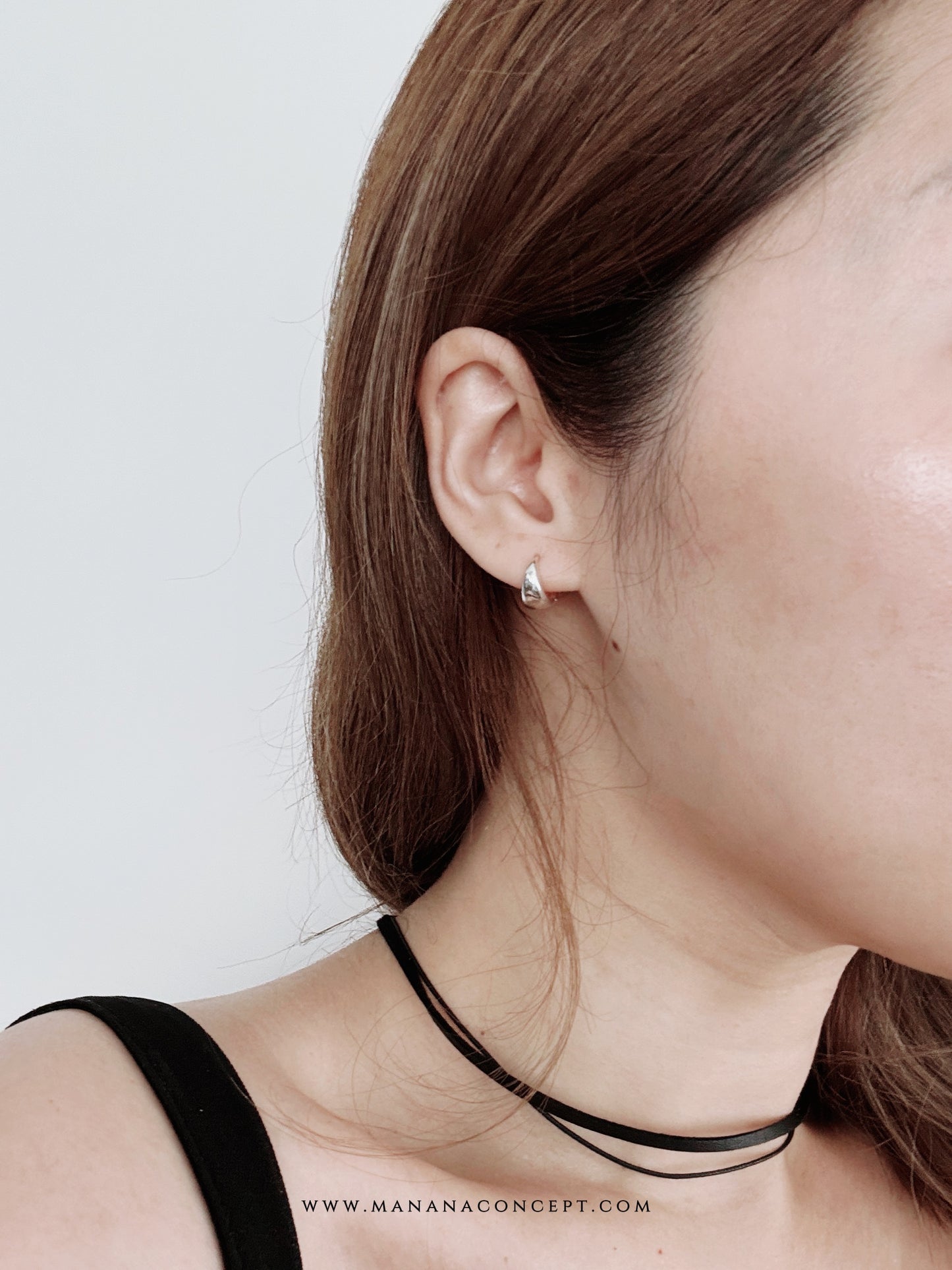 CA697 LEATHER LAYERING BLACK CHOKER