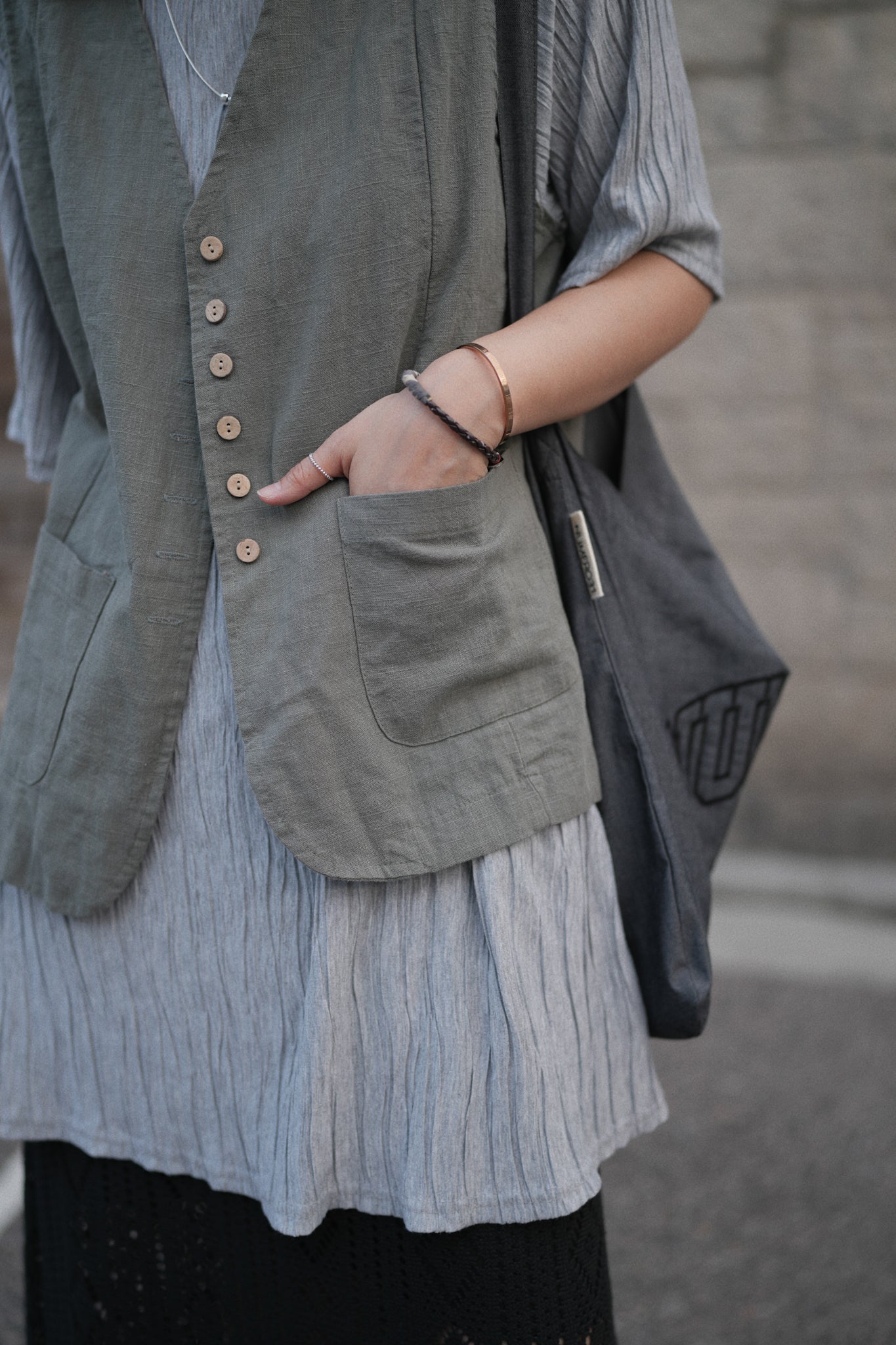 MZ329 Linen Vest