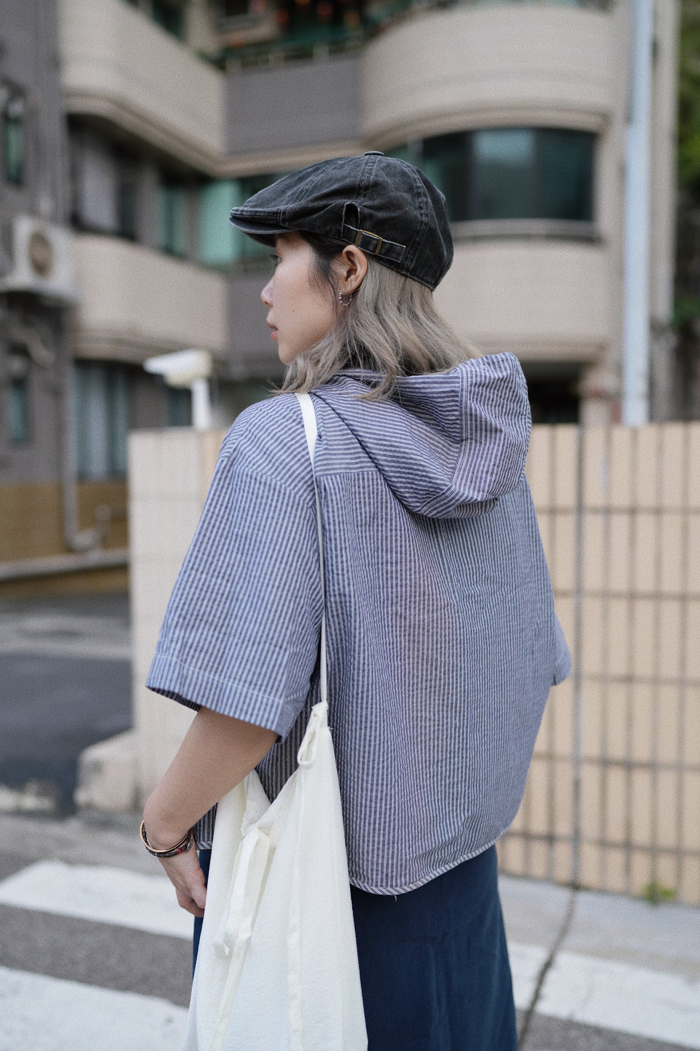 MZ328 Ribbon Crepe Crossbag