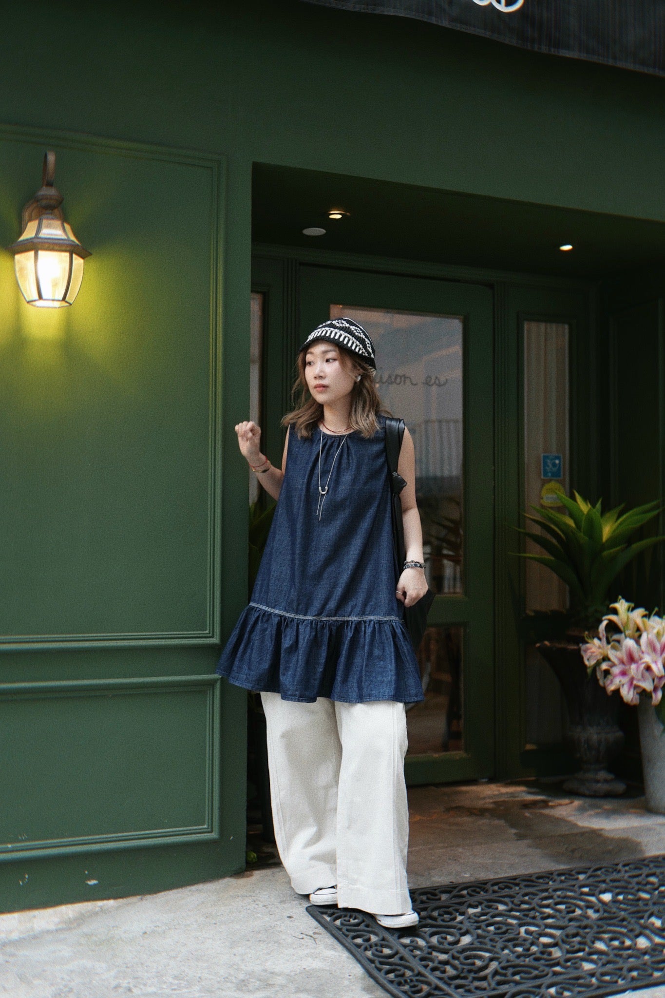 MZ719 DENIM JEANS WITH BELT