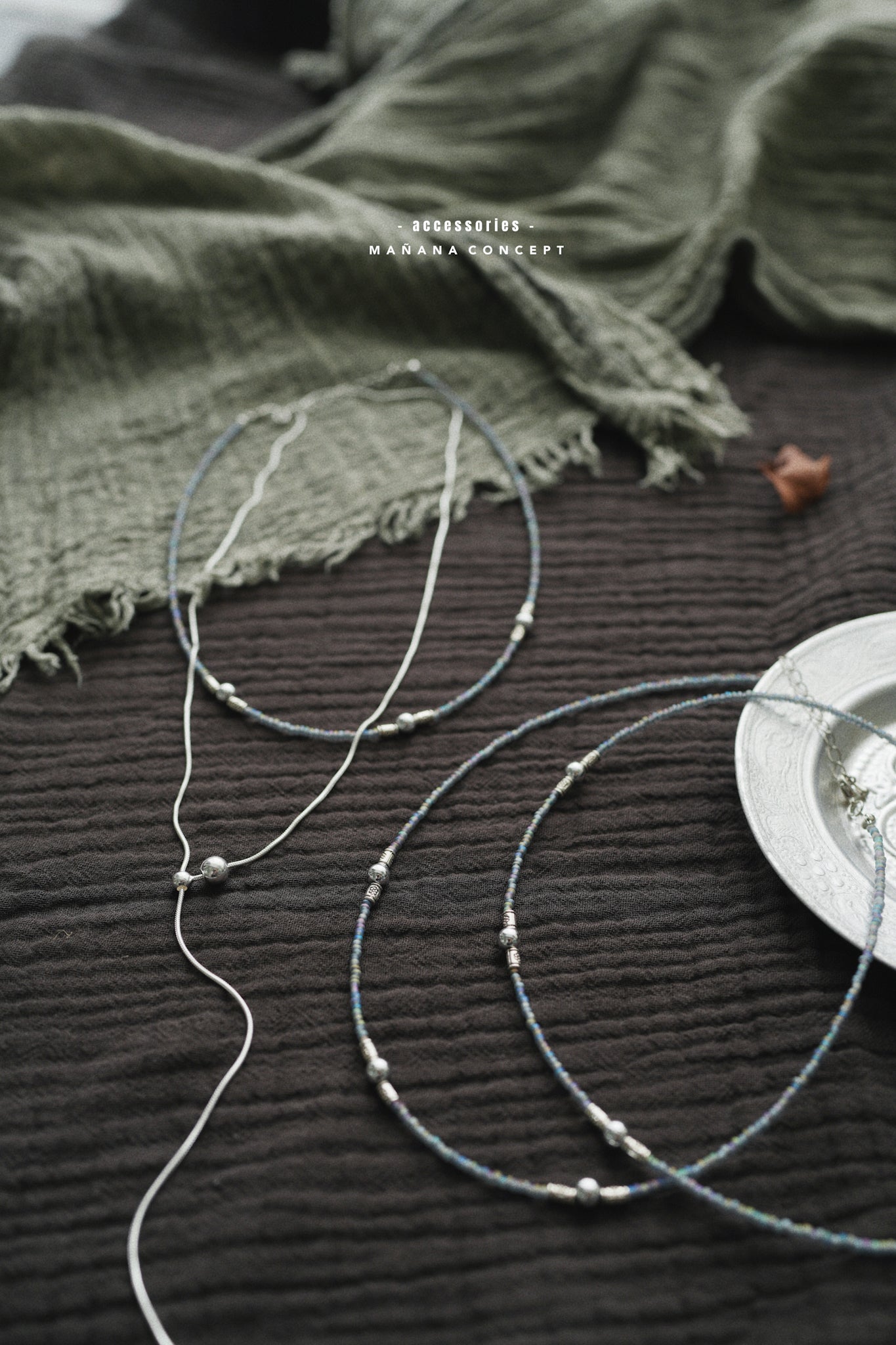 MZ322 Bead Choker