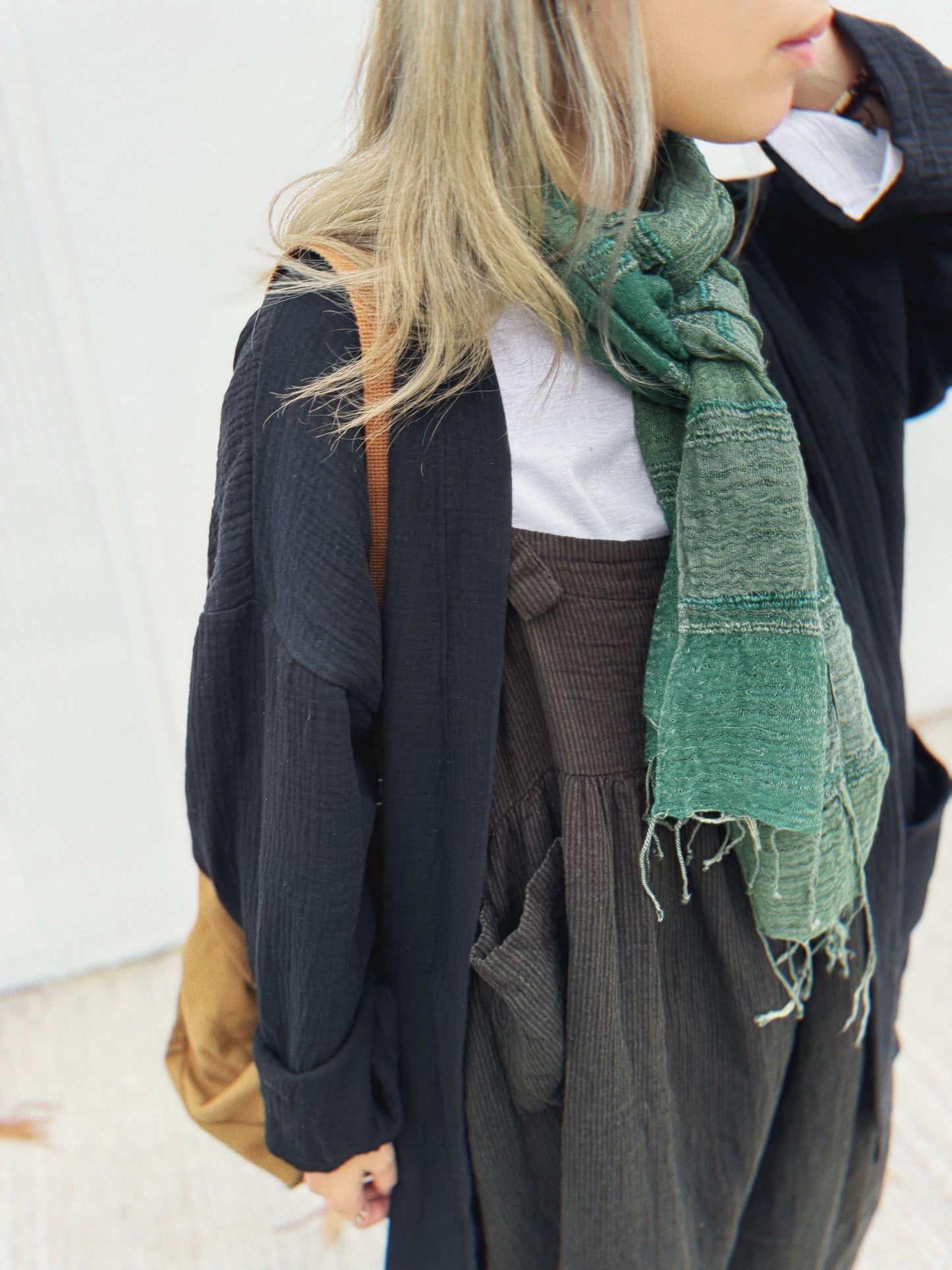 MZ210 Handmade Contrasted Scarf