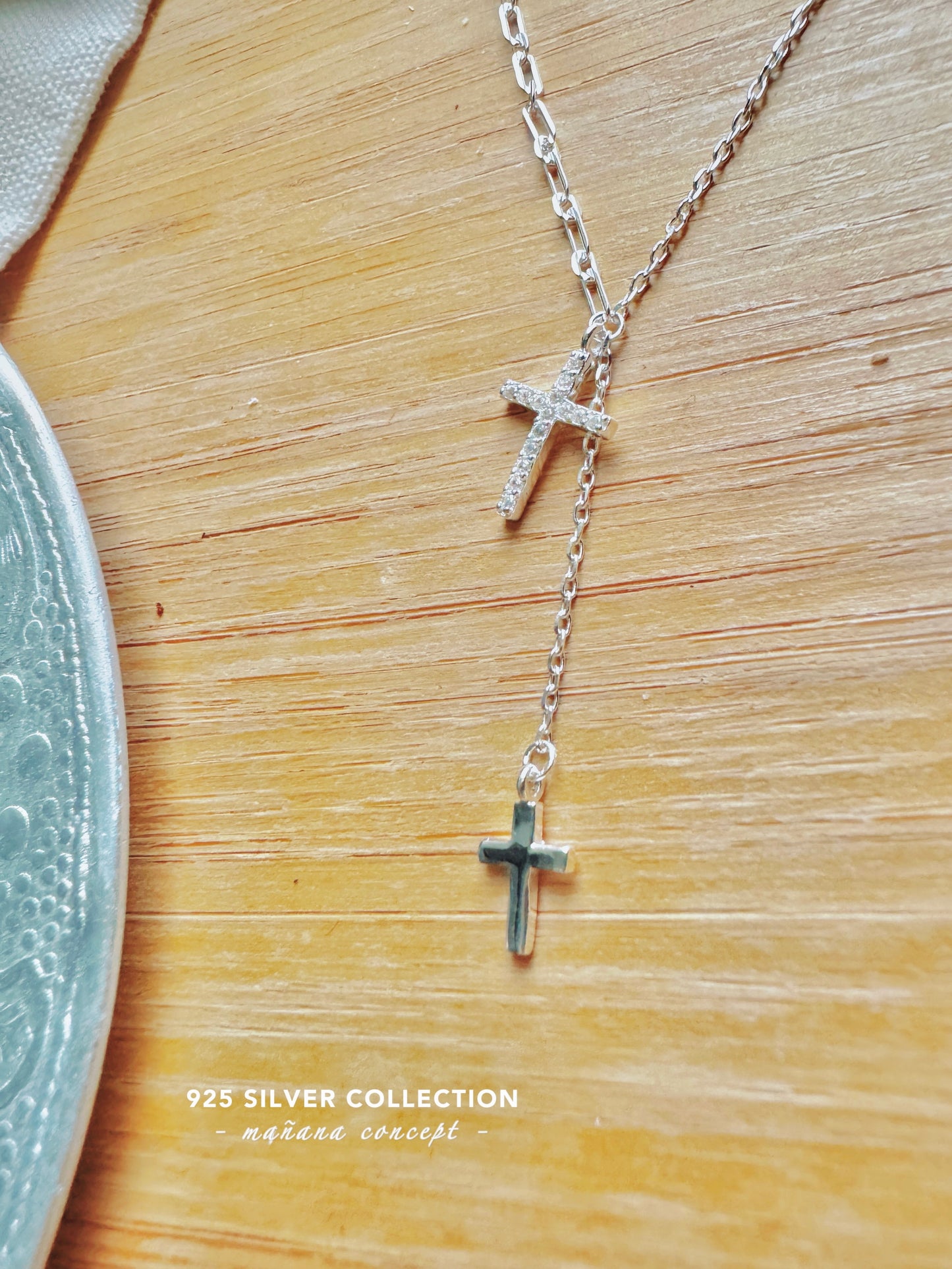 MZ727 925 SILVER CROSS DROP NECKLACE