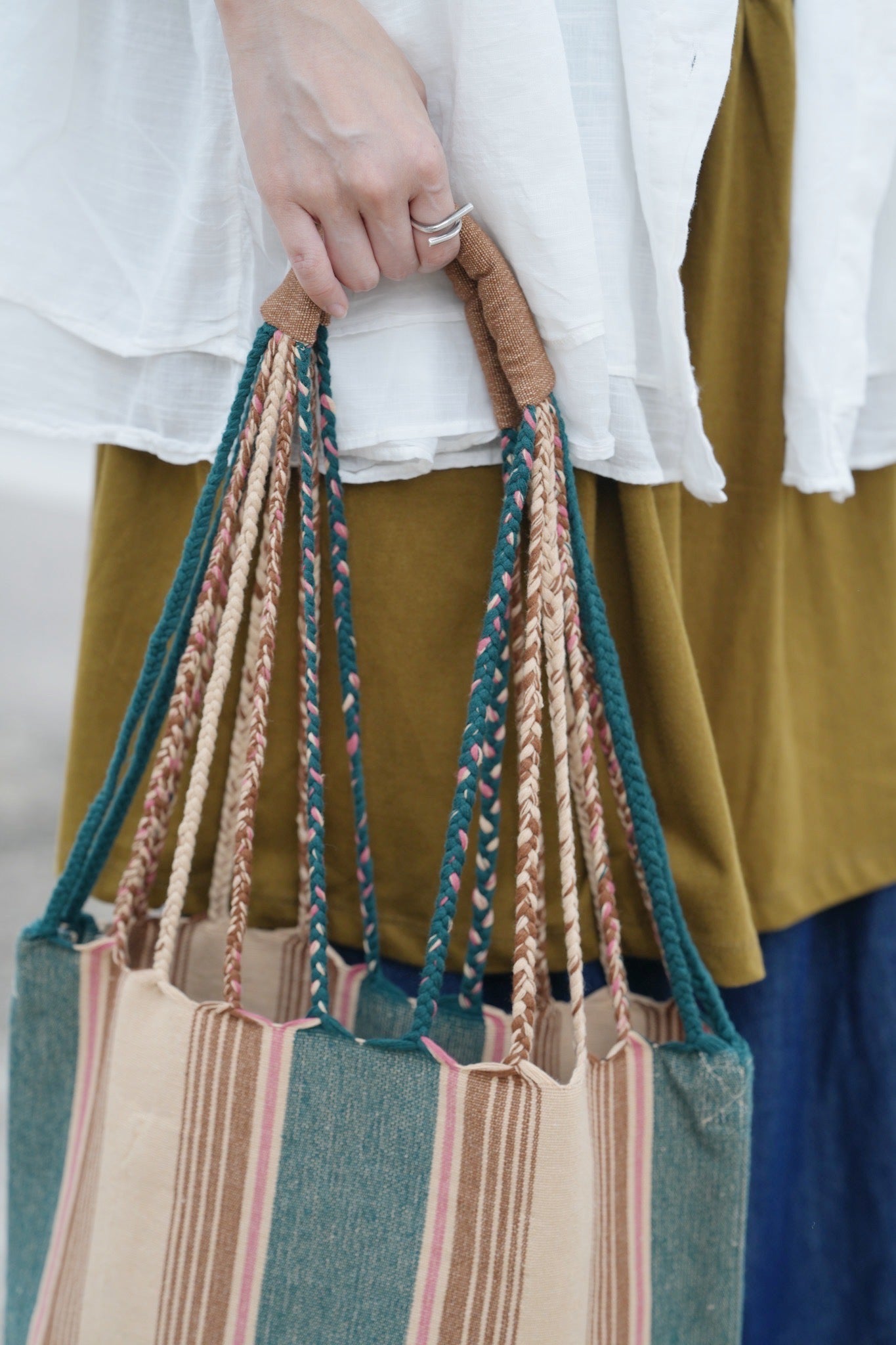 NA438 🇯🇵DULTON HAND-WOVEN HAMMOCK BAG