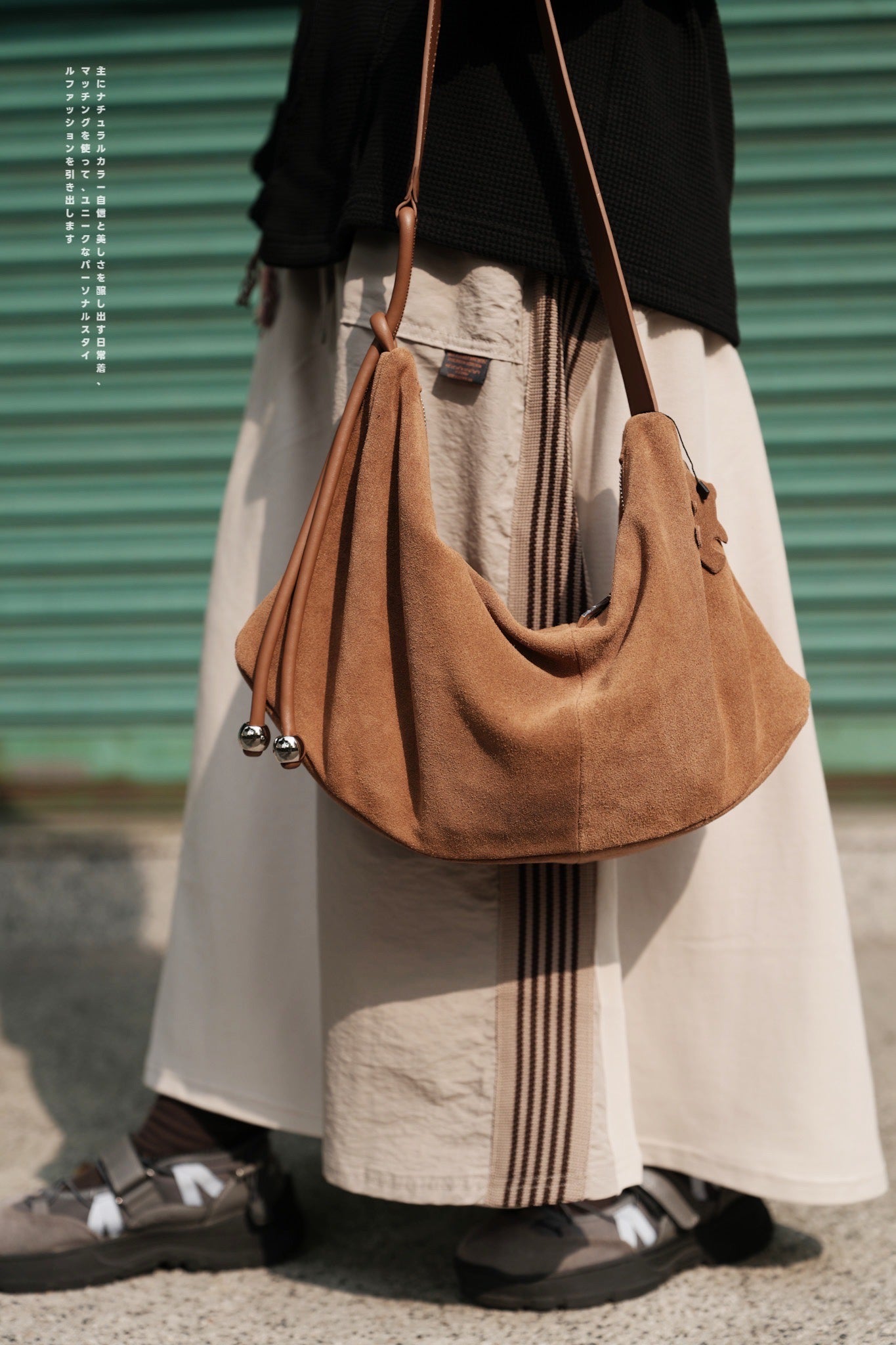 MZ613 SUEDE CROSSBAG