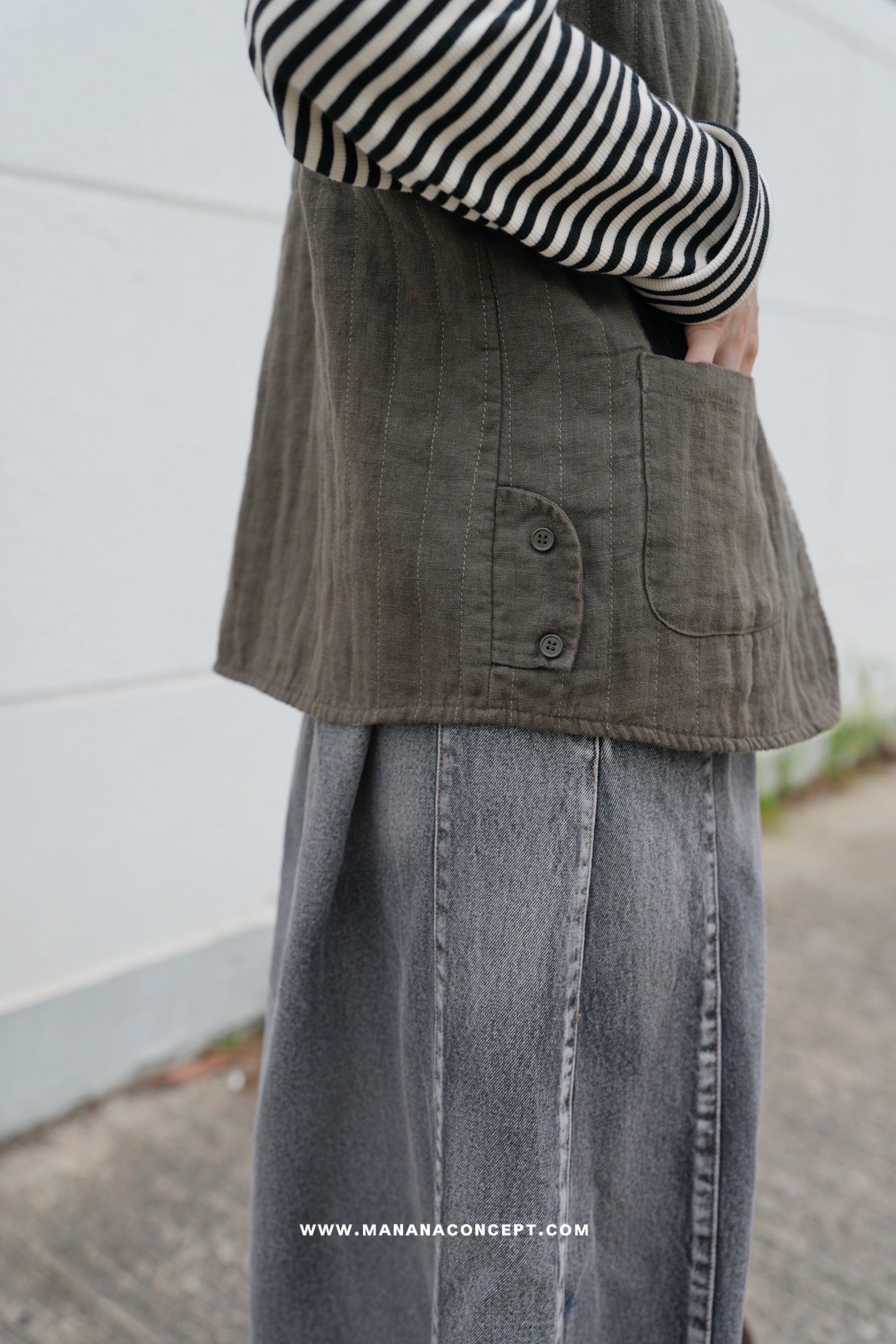 MZ611 LINEN STRIPED WORK VEST