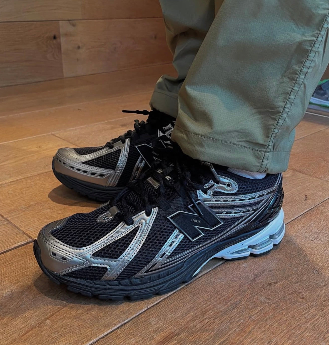 🇯🇵NEW BALANCE / U1906RCF 銀黑爆款!