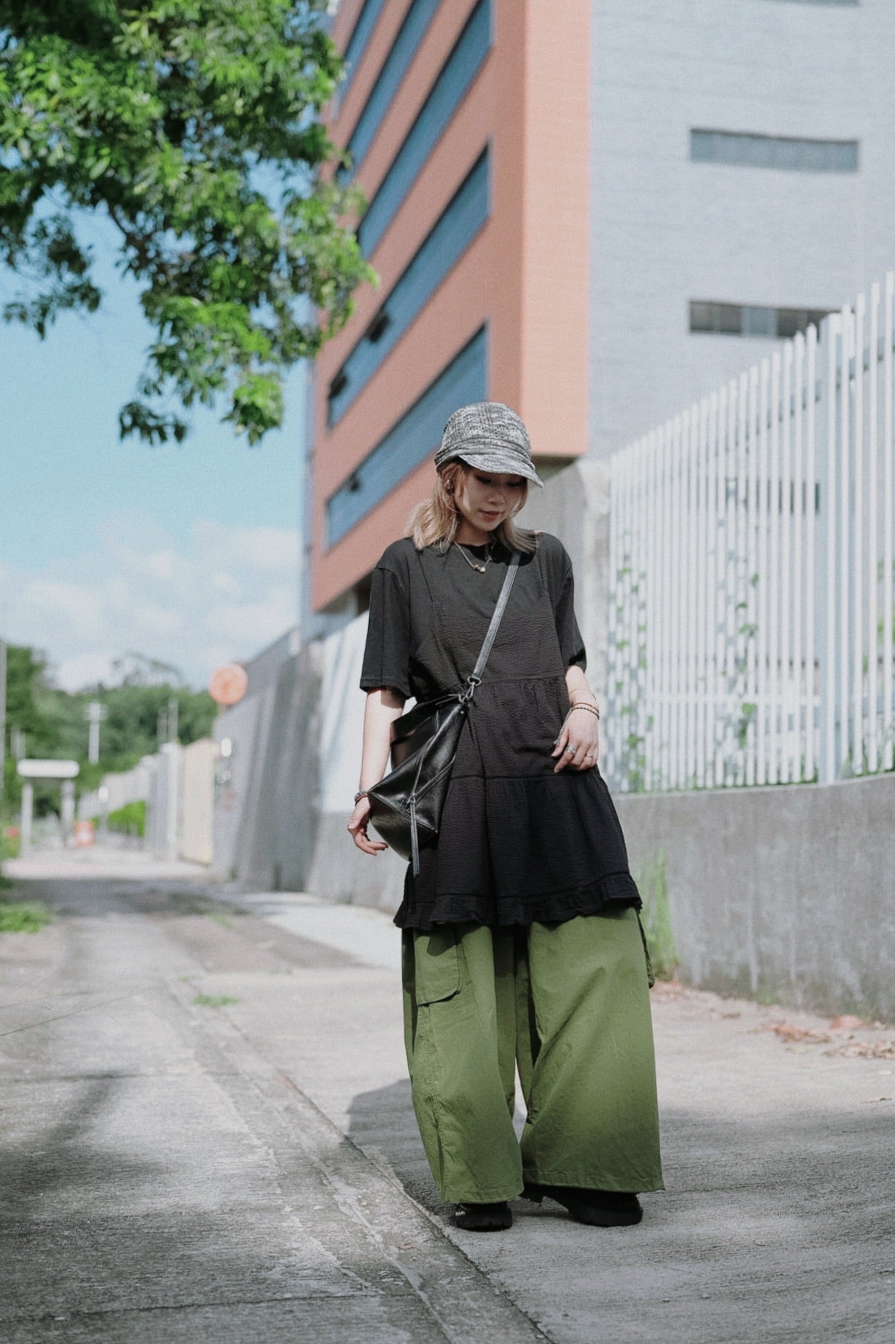 CB100 SEERSUCKER LAYER DRESS