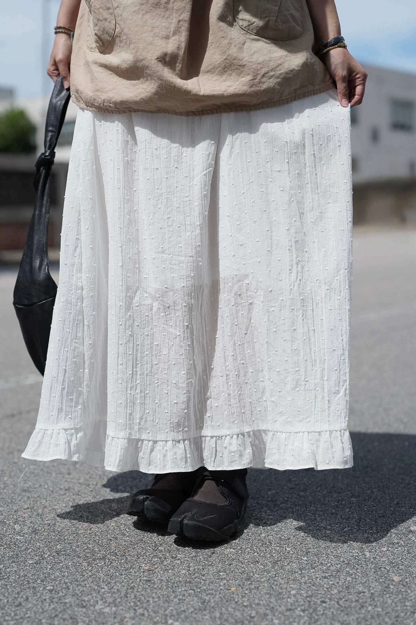 MB019 SHEER DOT SKIRT