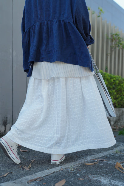 CA906 LADDER LACE SKIRT