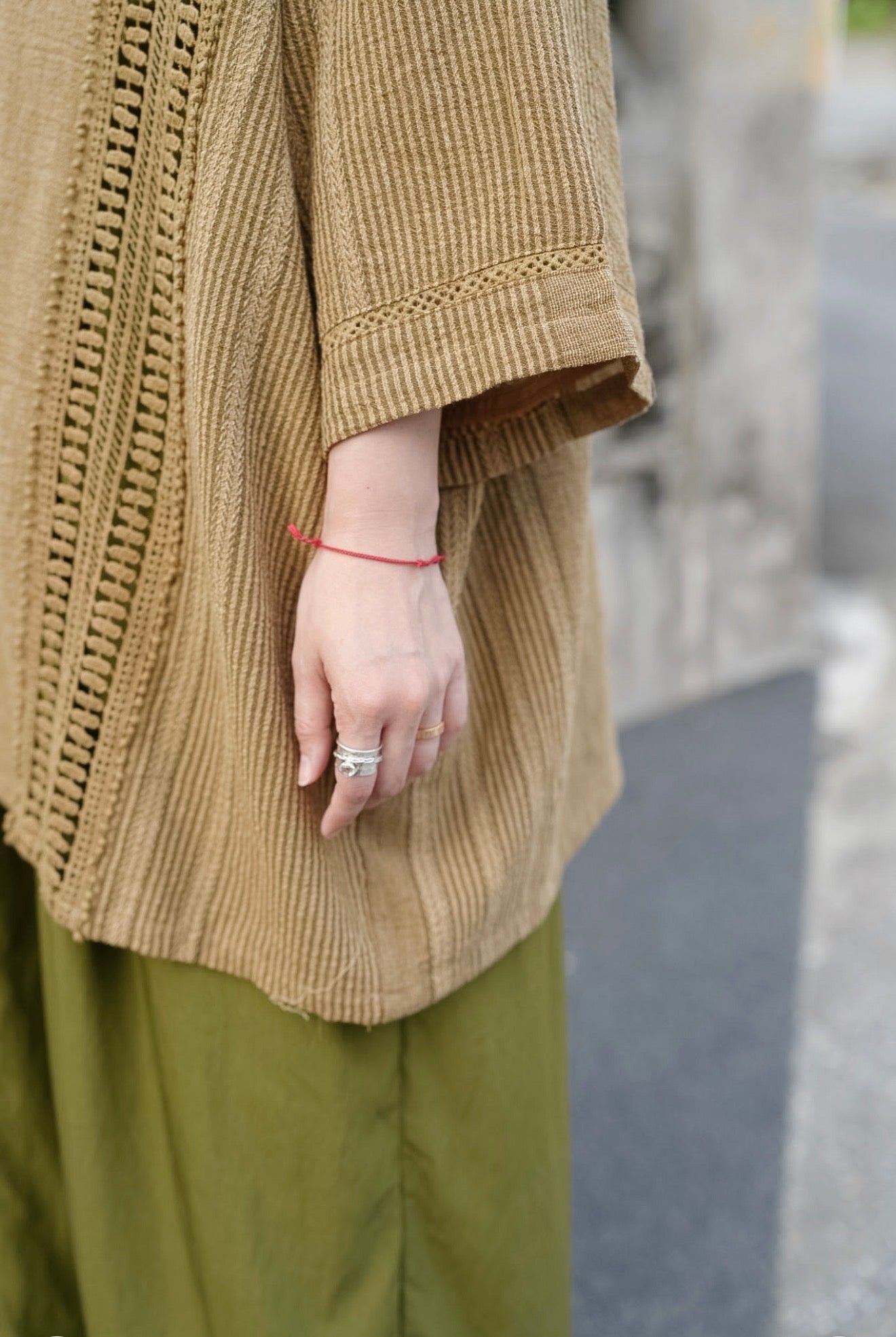 NA471 INDIAN WOVEN LACE PULLOVER