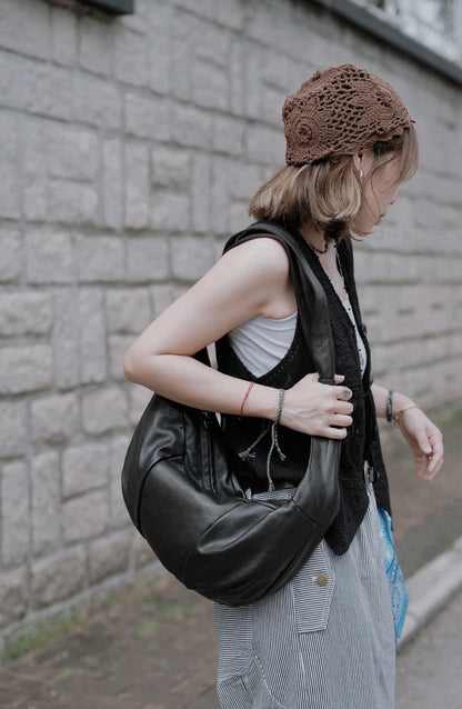 NA486 V-NECK LACE VEST