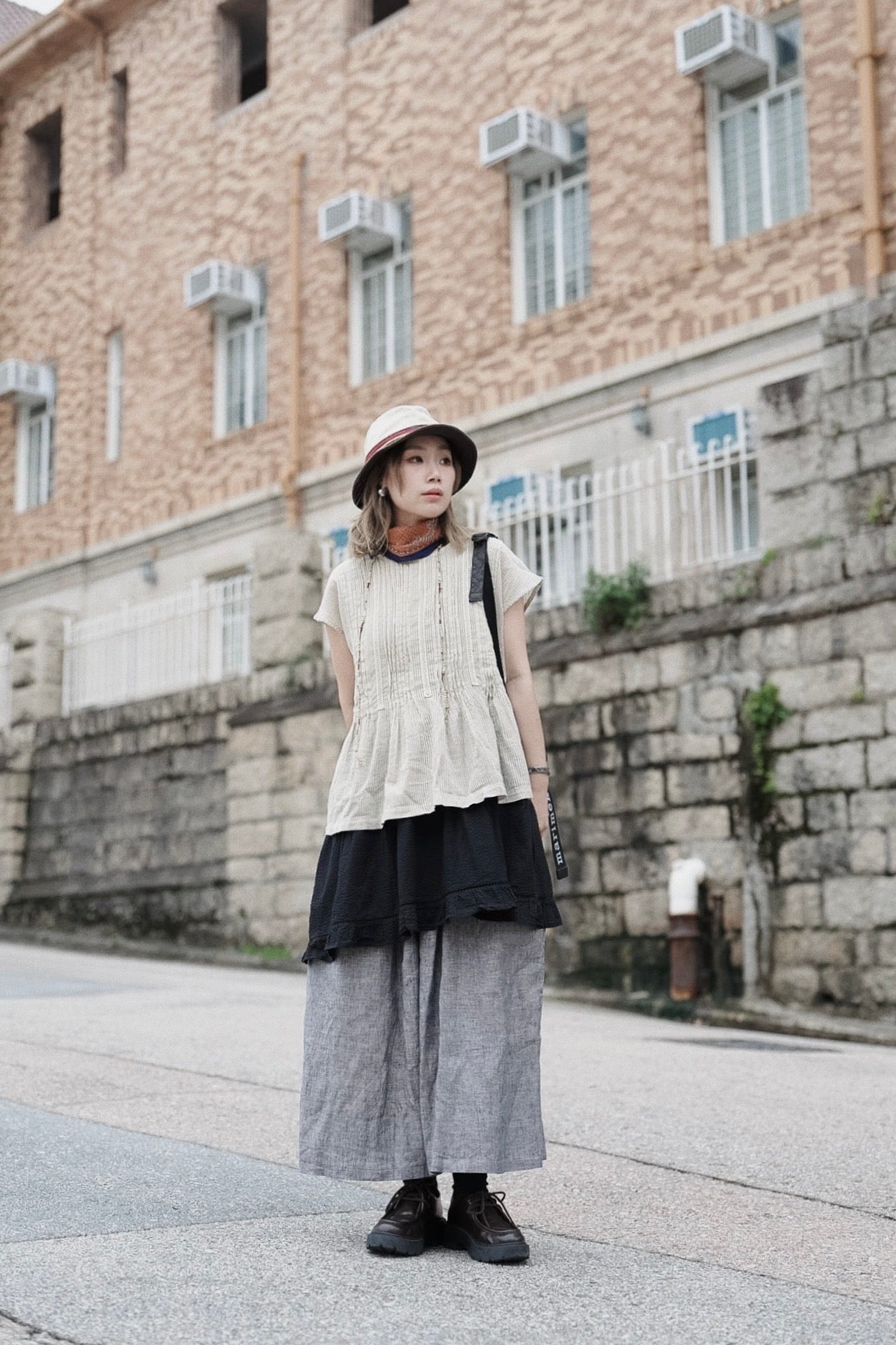 CB113 PINTUCK LACE TOP