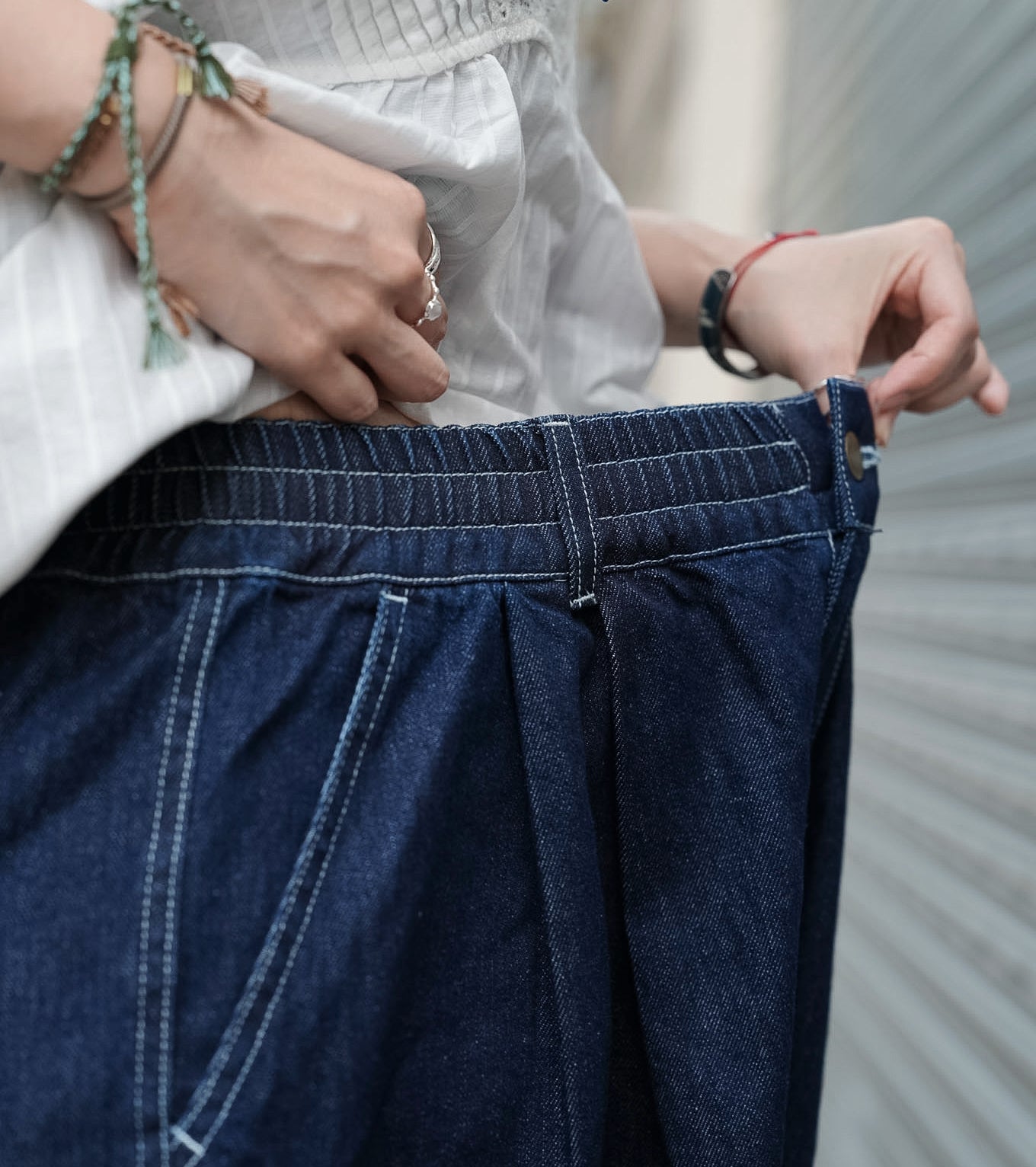 CB142 CLASSIC DENIM JEANS