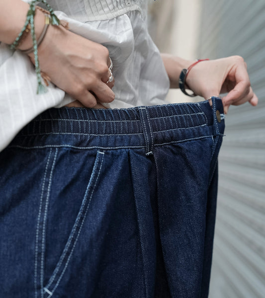 CB142 CLASSIC DENIM JEANS