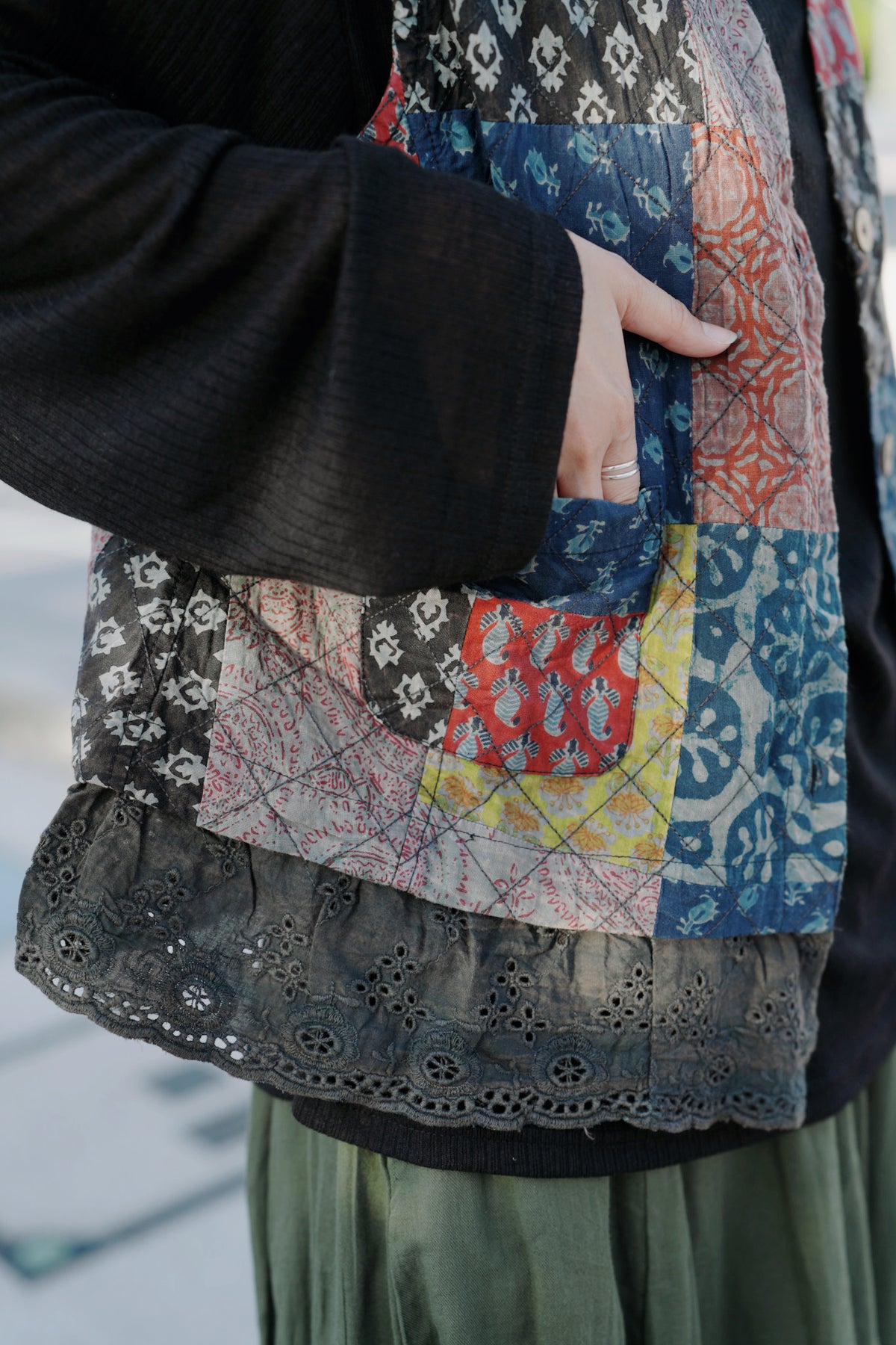 MB049 PATCHWORK DESIGN VEST