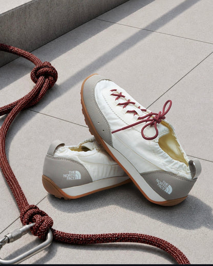 THE NORTH FACE / WHITE LABEL - CLYFFE LOW SNEAKERS 【送$100 🏷️𝐇𝐊𝐃𝟔𝟗𝟗】