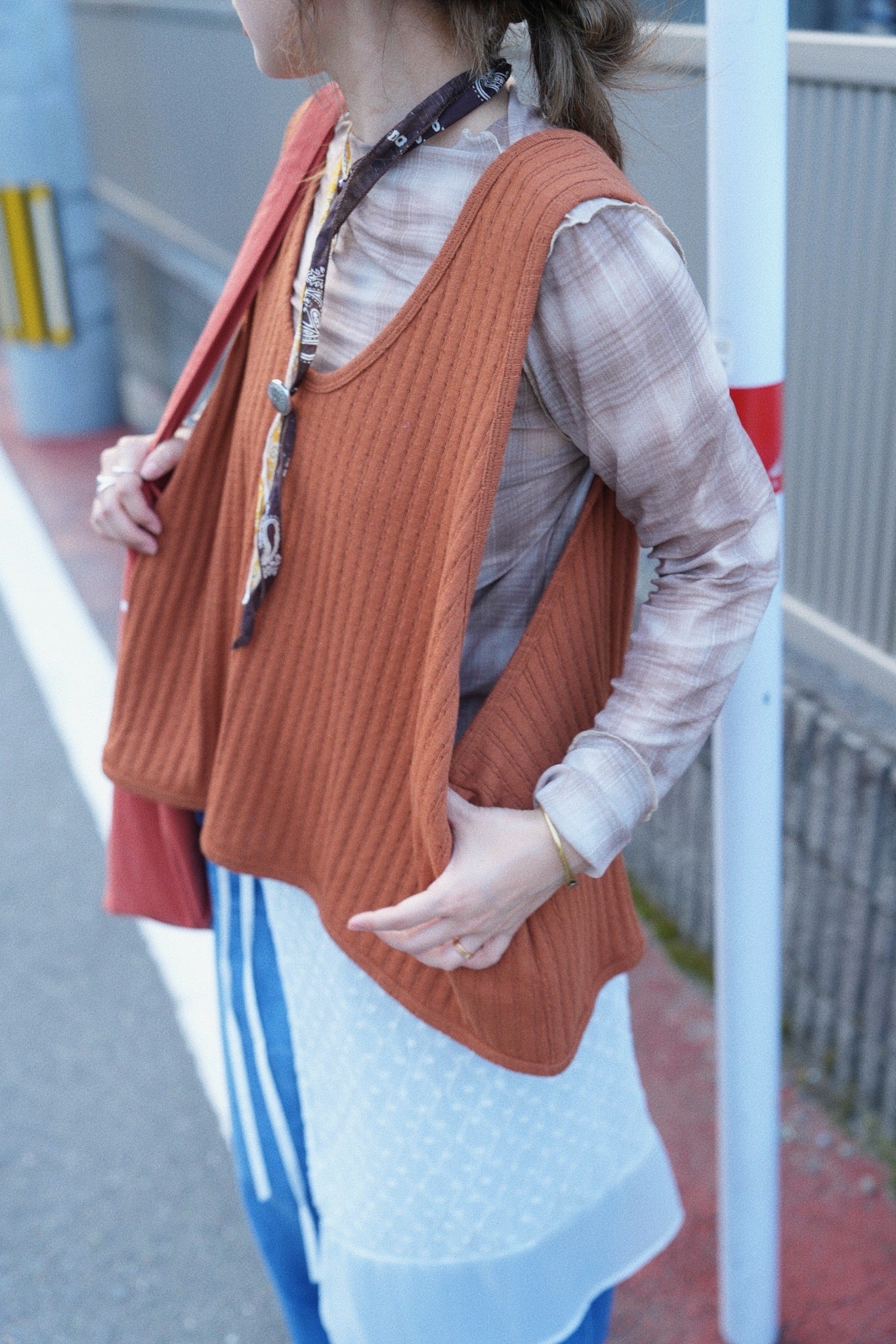 MZ821 KNIT CROPPED TANK TOP