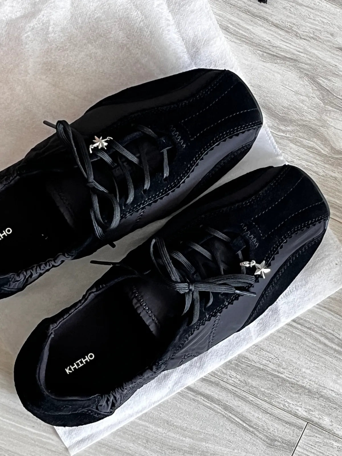 KHIHO SKIA PINKING SHIRRING SNEAKERS