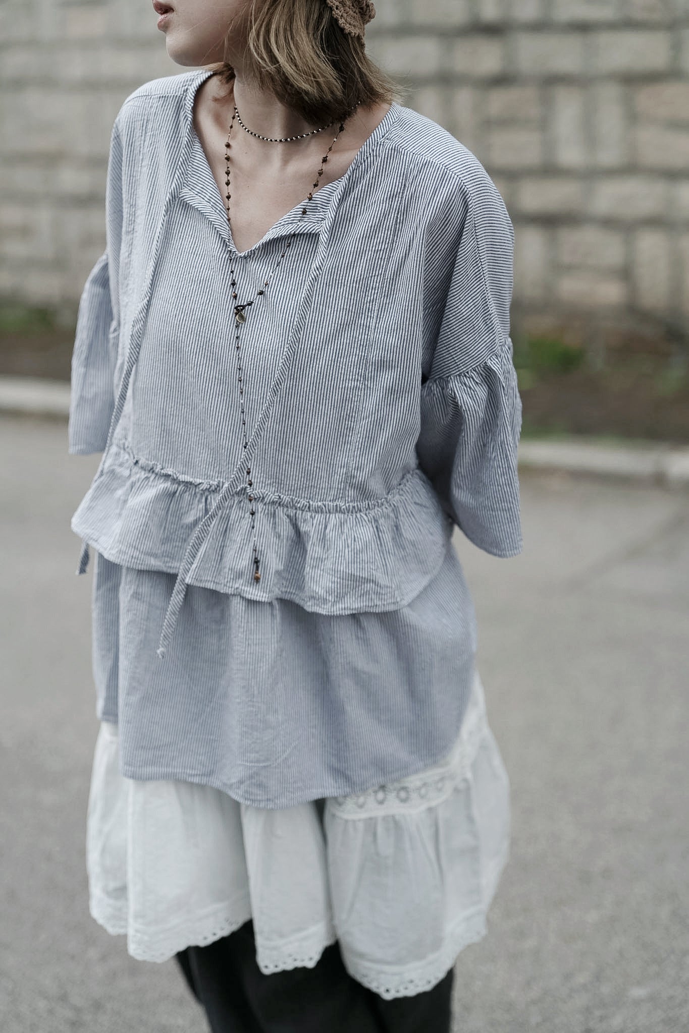 CB136 STRIPED RUFFLE BLOUSE