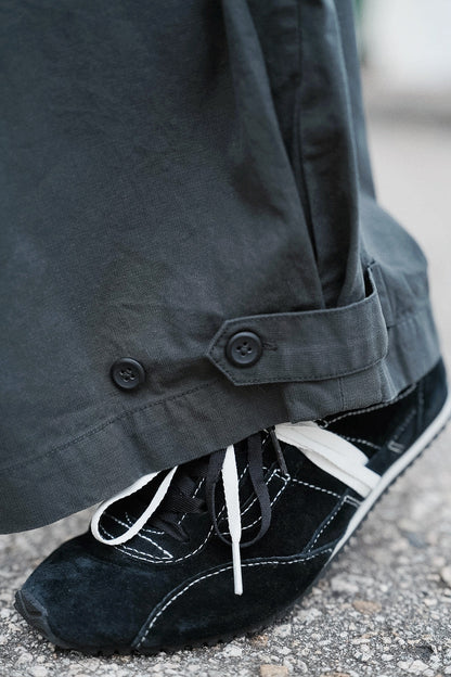 CB115 BUTTON-TABS VOLUME PANTS