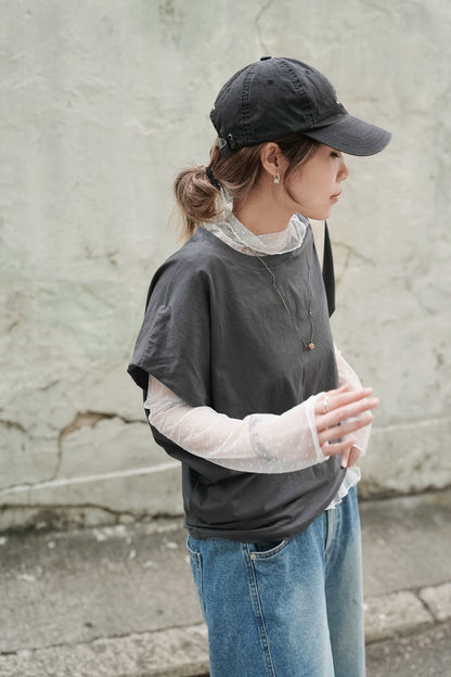 MZ978 MESH DOT RUFFLE TOP