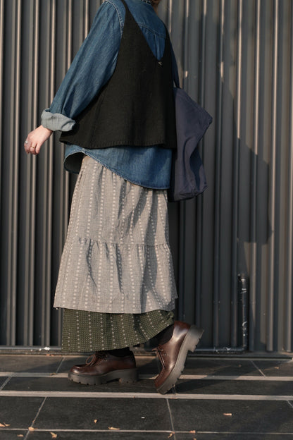 MZ946 V-NECK KNITTED VEST TOP