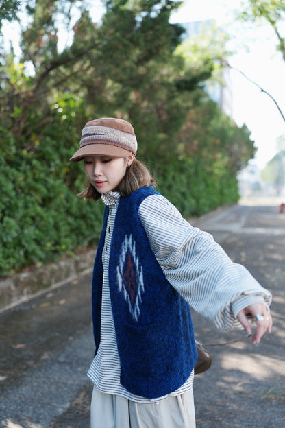 MZ914 KND CHIMAYO BRUSHED KNIT VEST