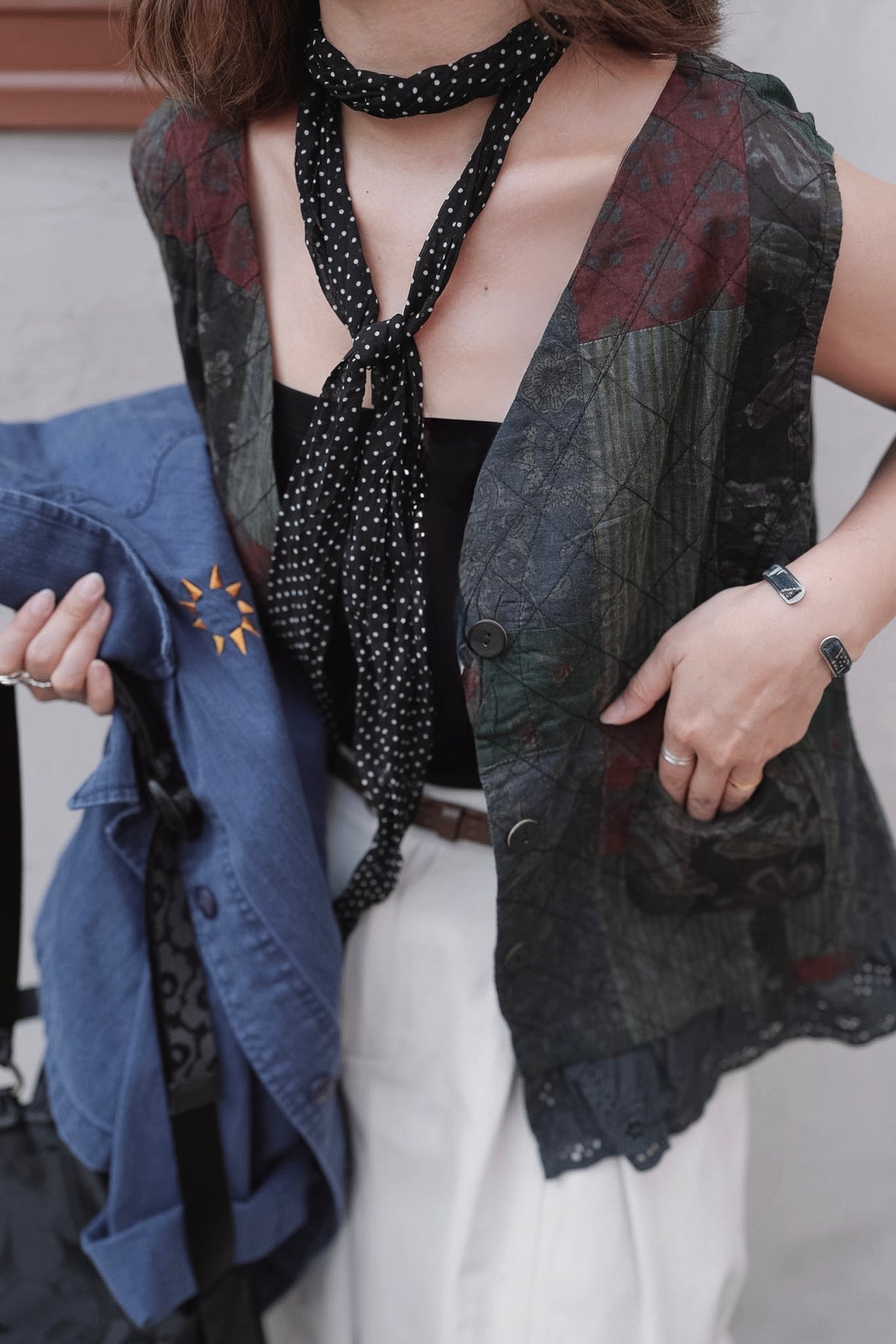 MB066 POLKA DOT SCARF