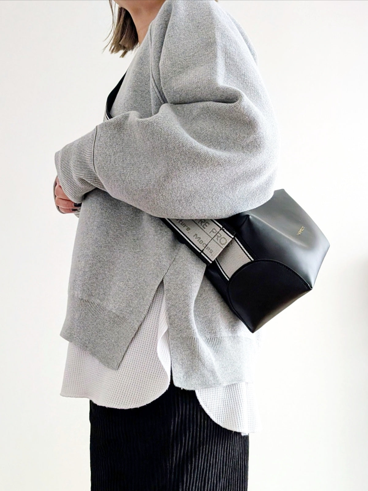 🇯🇵THEATRE PRODUCTS - JACQUARD TAPE BODY BAG (限定聯乘款）