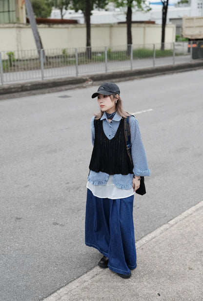 MZ968 V-NECK KNIT VEST WITH CONCHO BELT