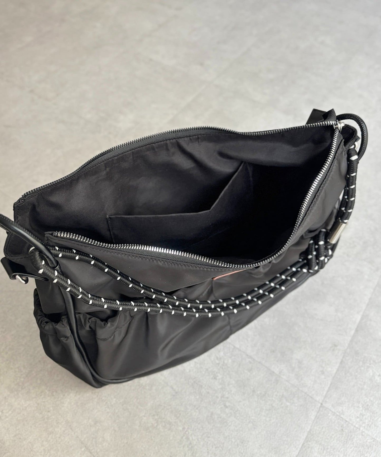 NA491 CPCM PU PARACORD GATHER SHOULDER BAG (Large)
