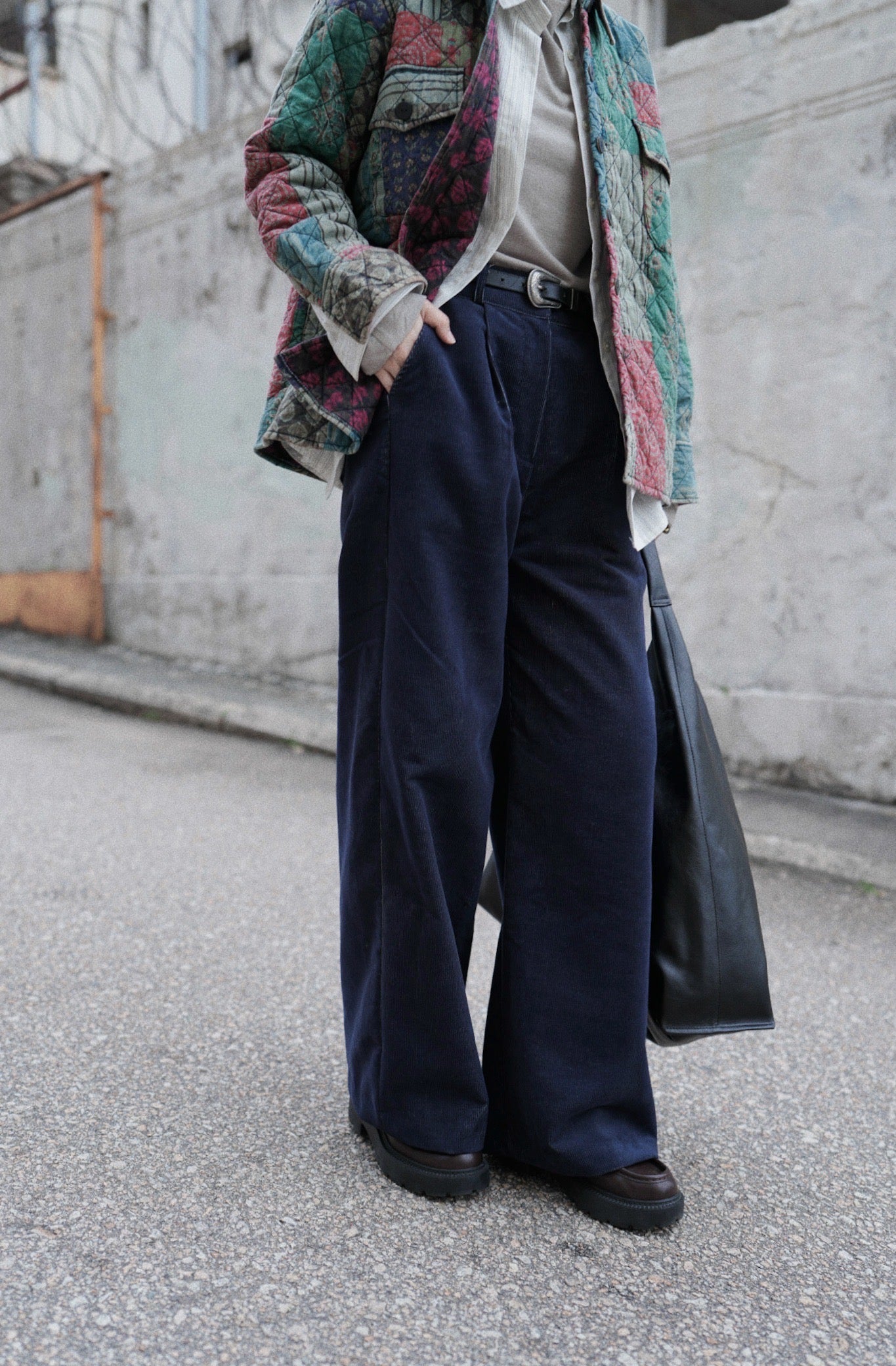 MZ861 ELASTIC WAIST CORDUROY PANTS