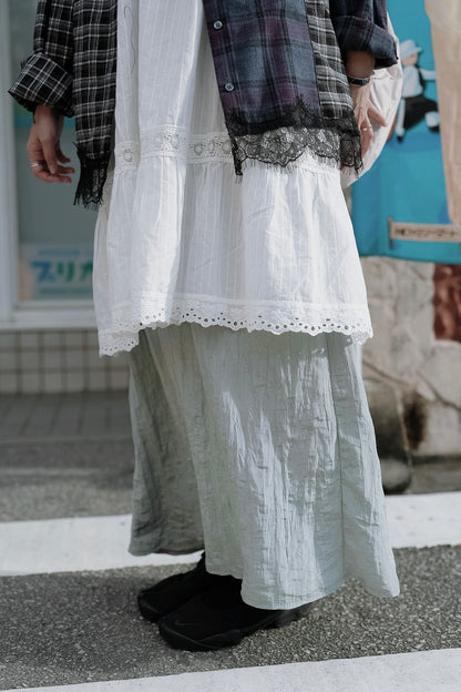 MB052 SILKY STRAIGHT SKIRT