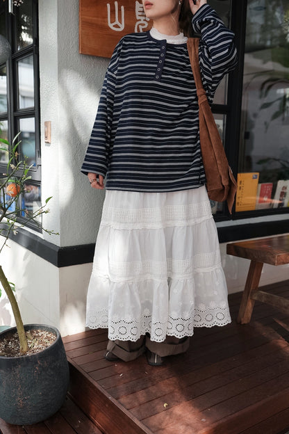 CA905 EMBROIDERED LACE SKIRT