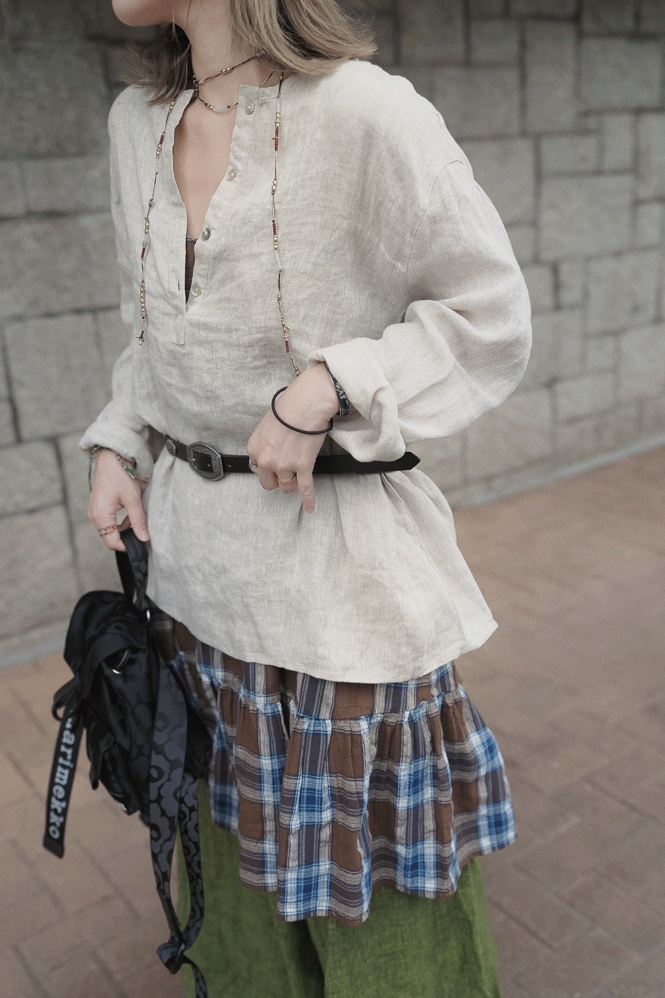 MZ998 LINEN HALF BUTTON TOP