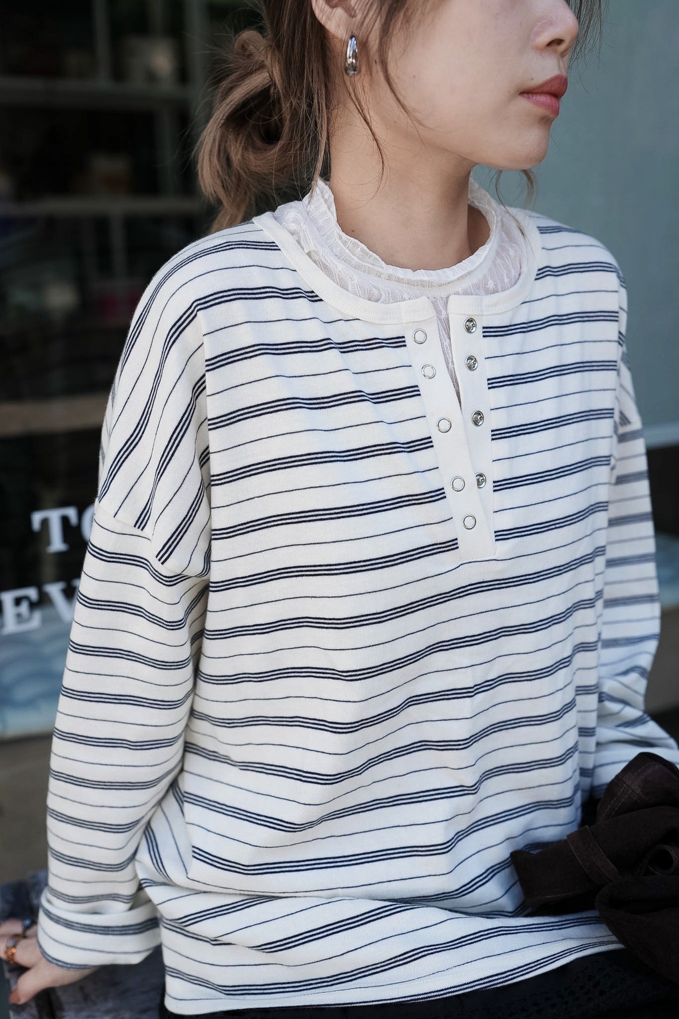 MZ966 HENLEY NECK STRIPE COTTON TEE