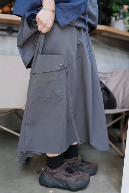 MB032 NYLON POCKET SKIRT