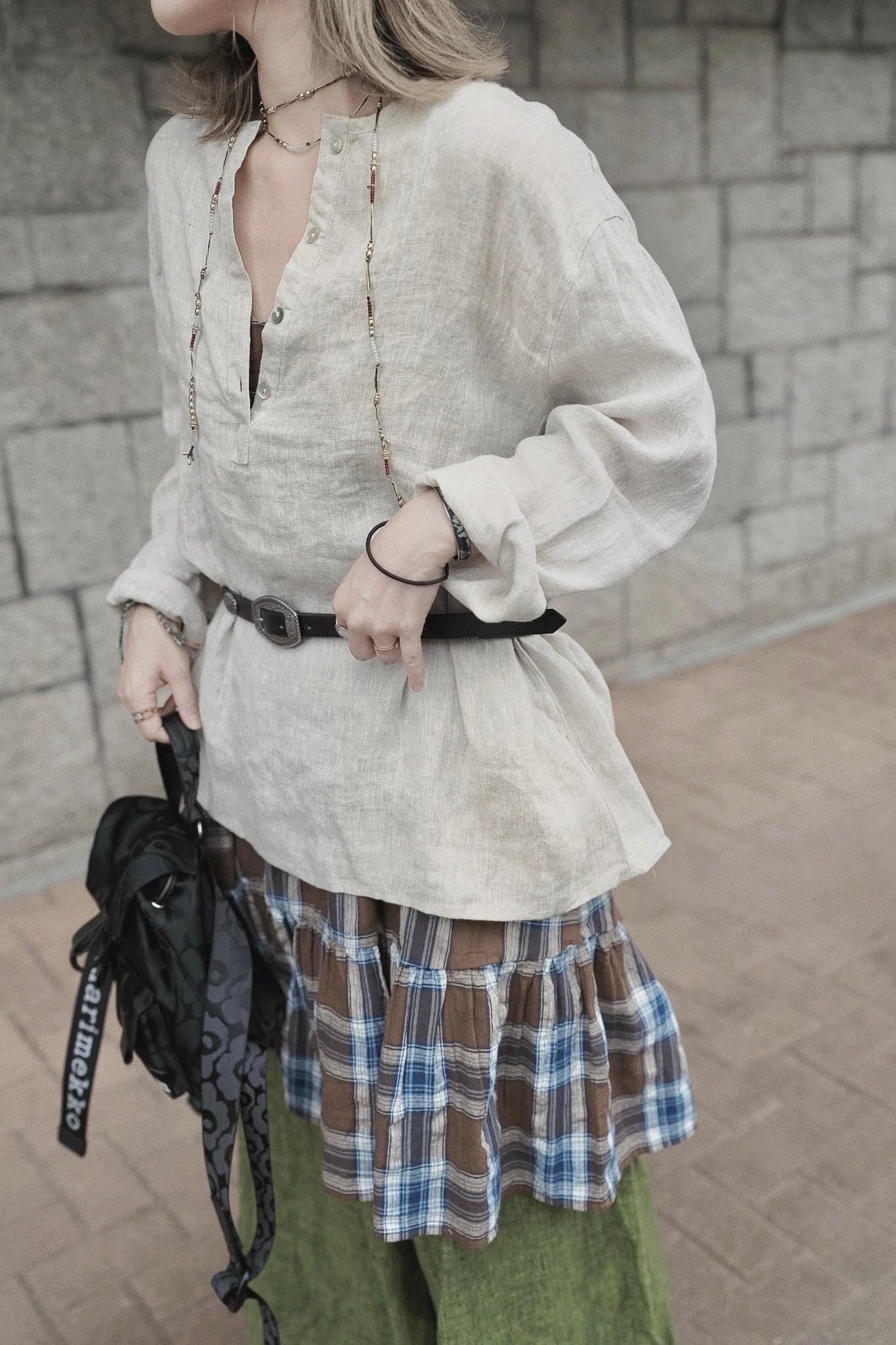 MZ998 LINEN HALF BUTTON TOP