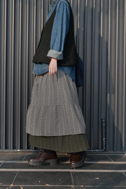 MZ949 EMBROIDERED LAYERED SKIRT